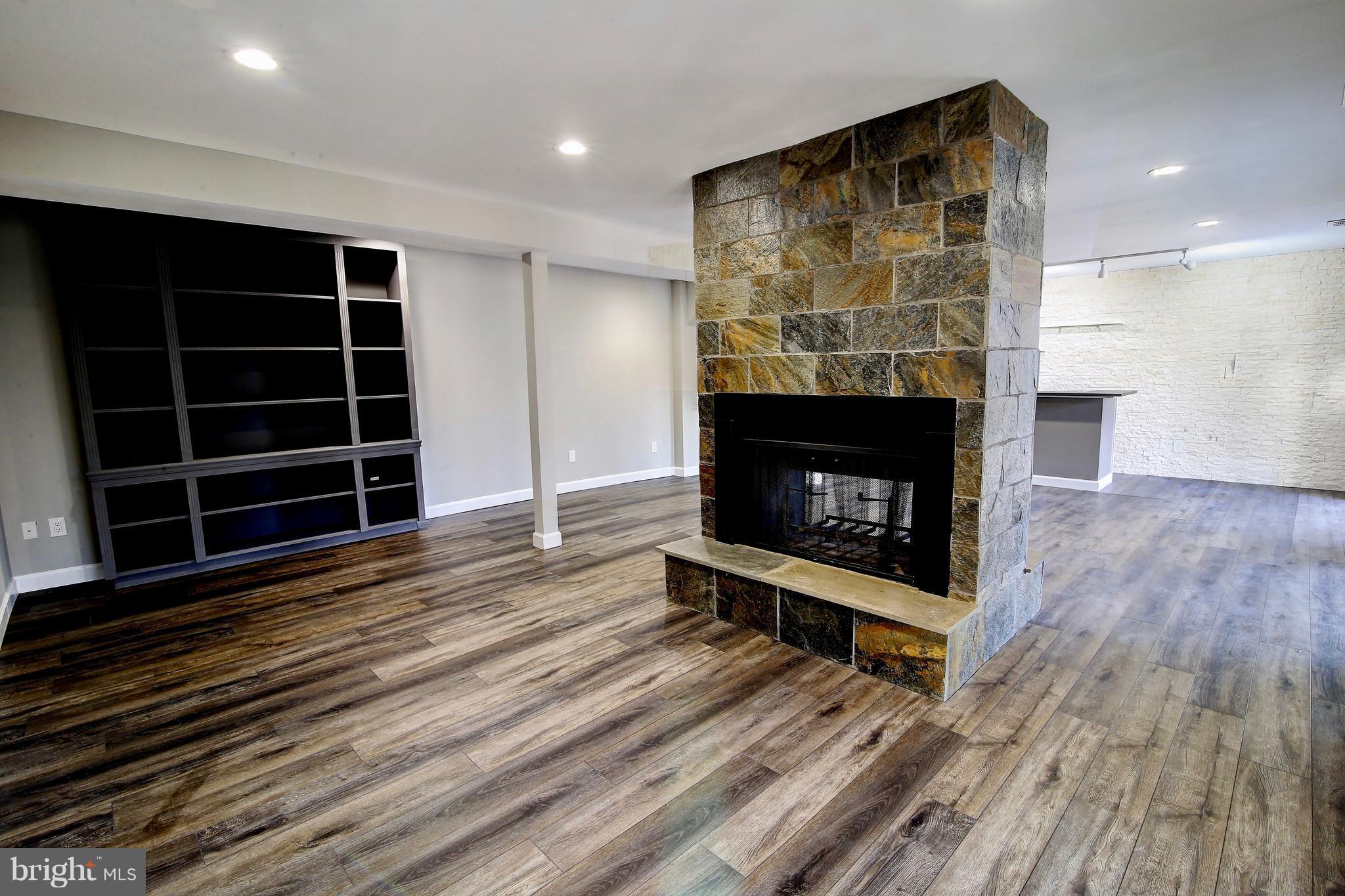 GREAT OAKS - Residential