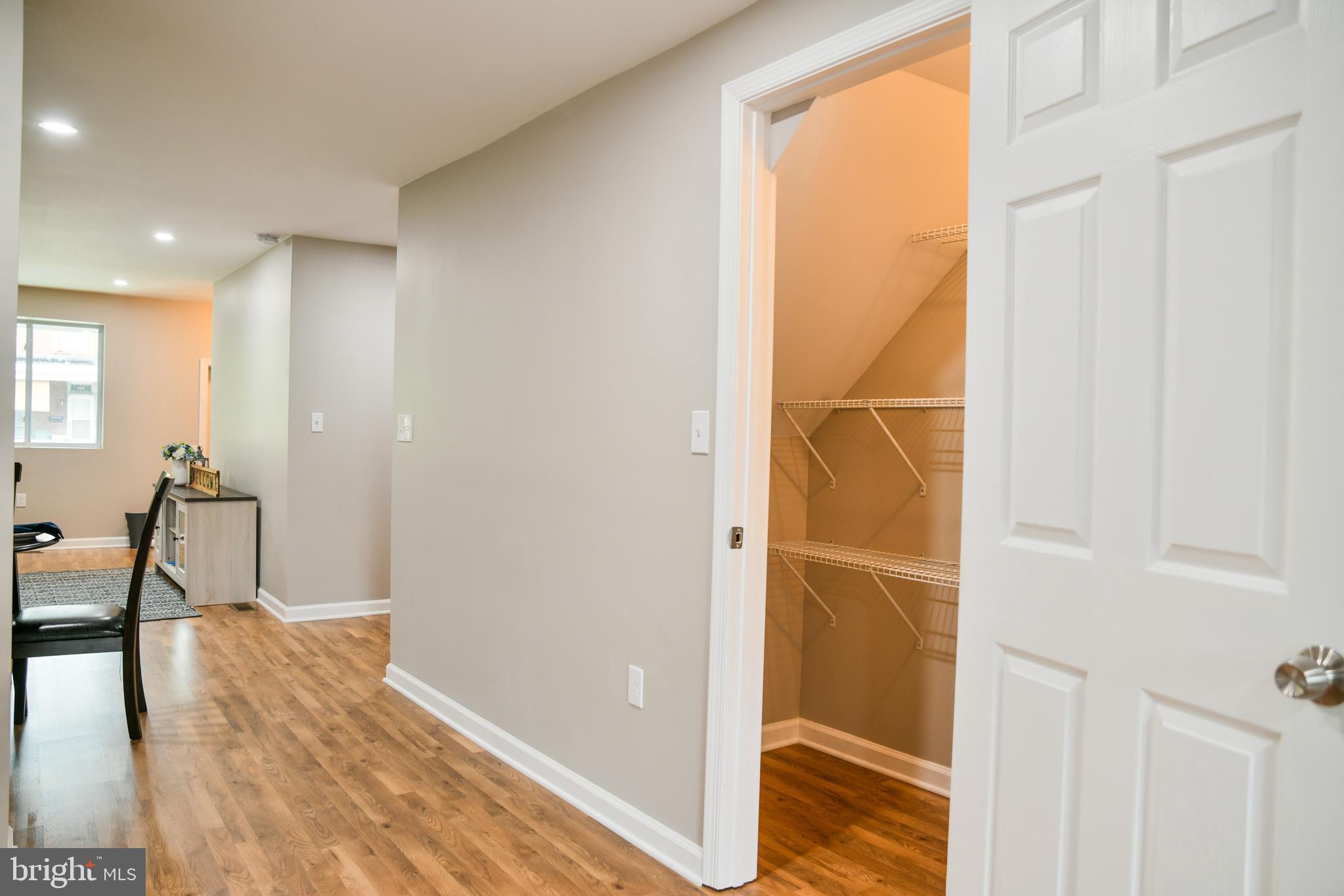 MONTEBELLO - Residential