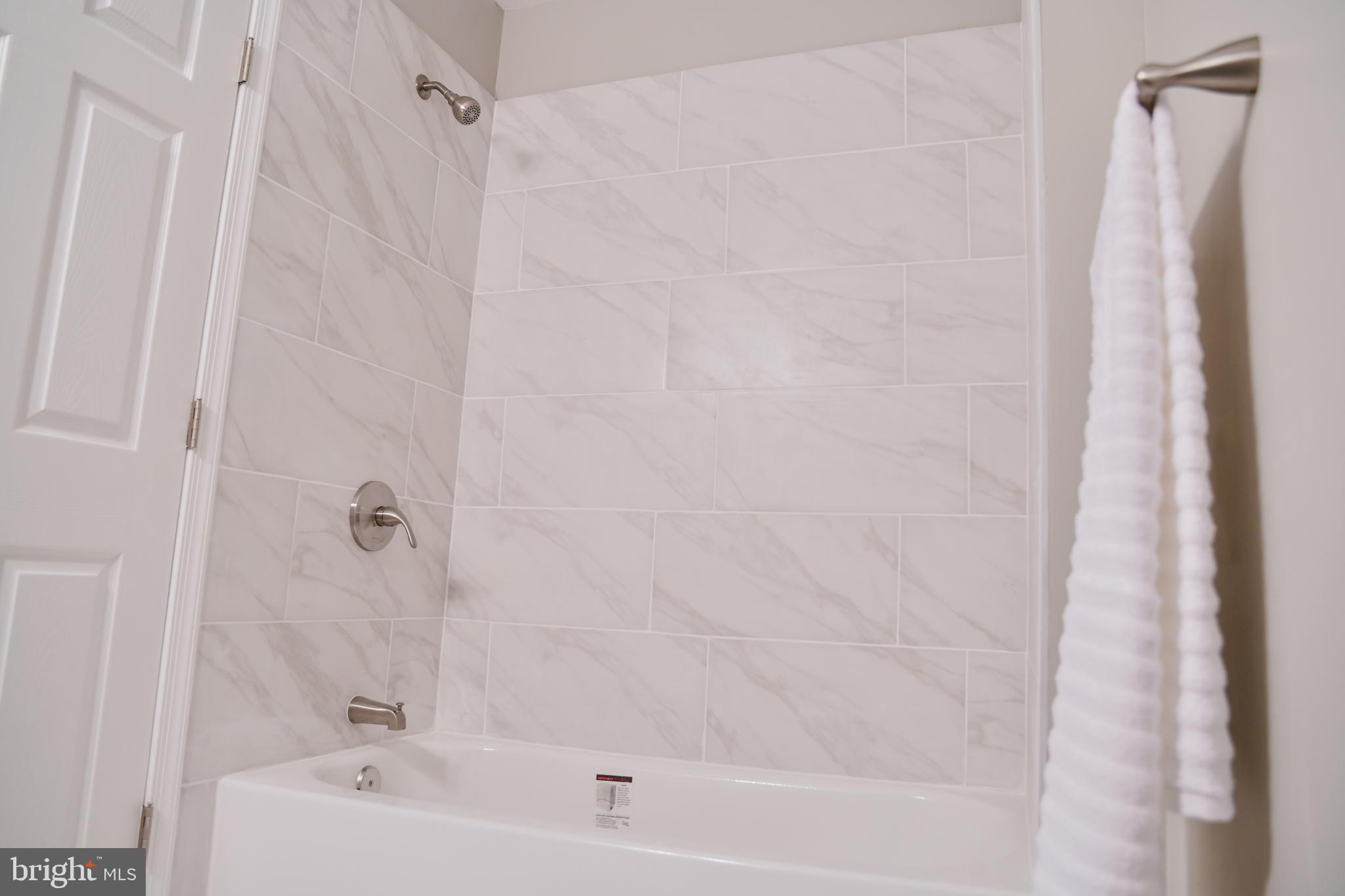 MONTEBELLO - Residential