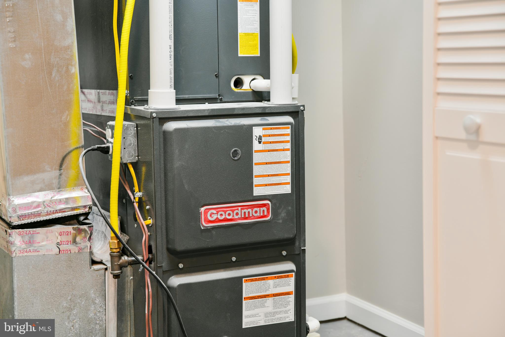 MONTEBELLO - Residential