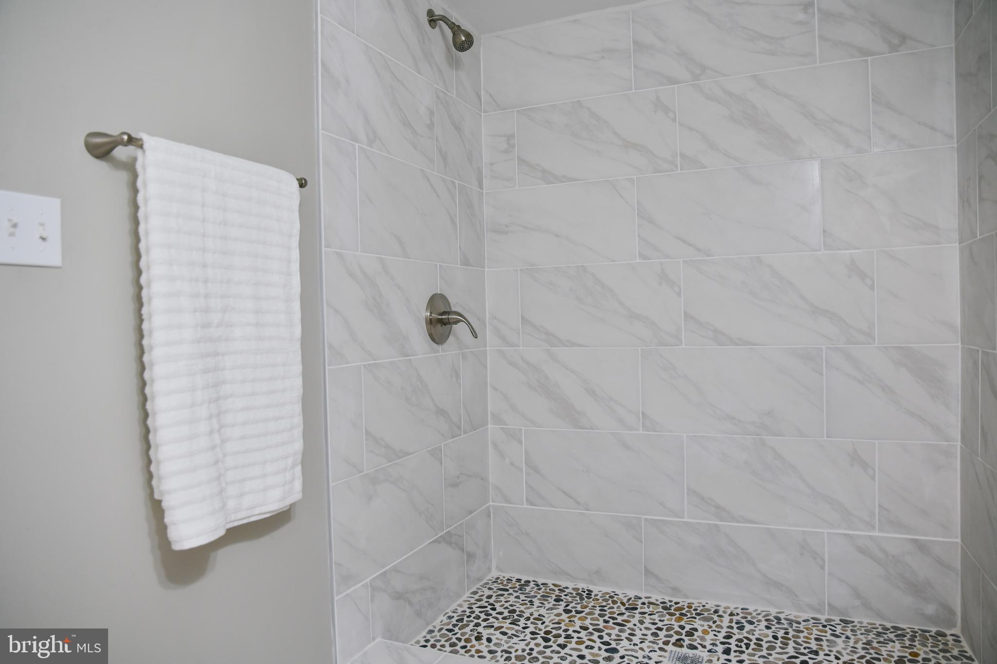 MONTEBELLO - Residential