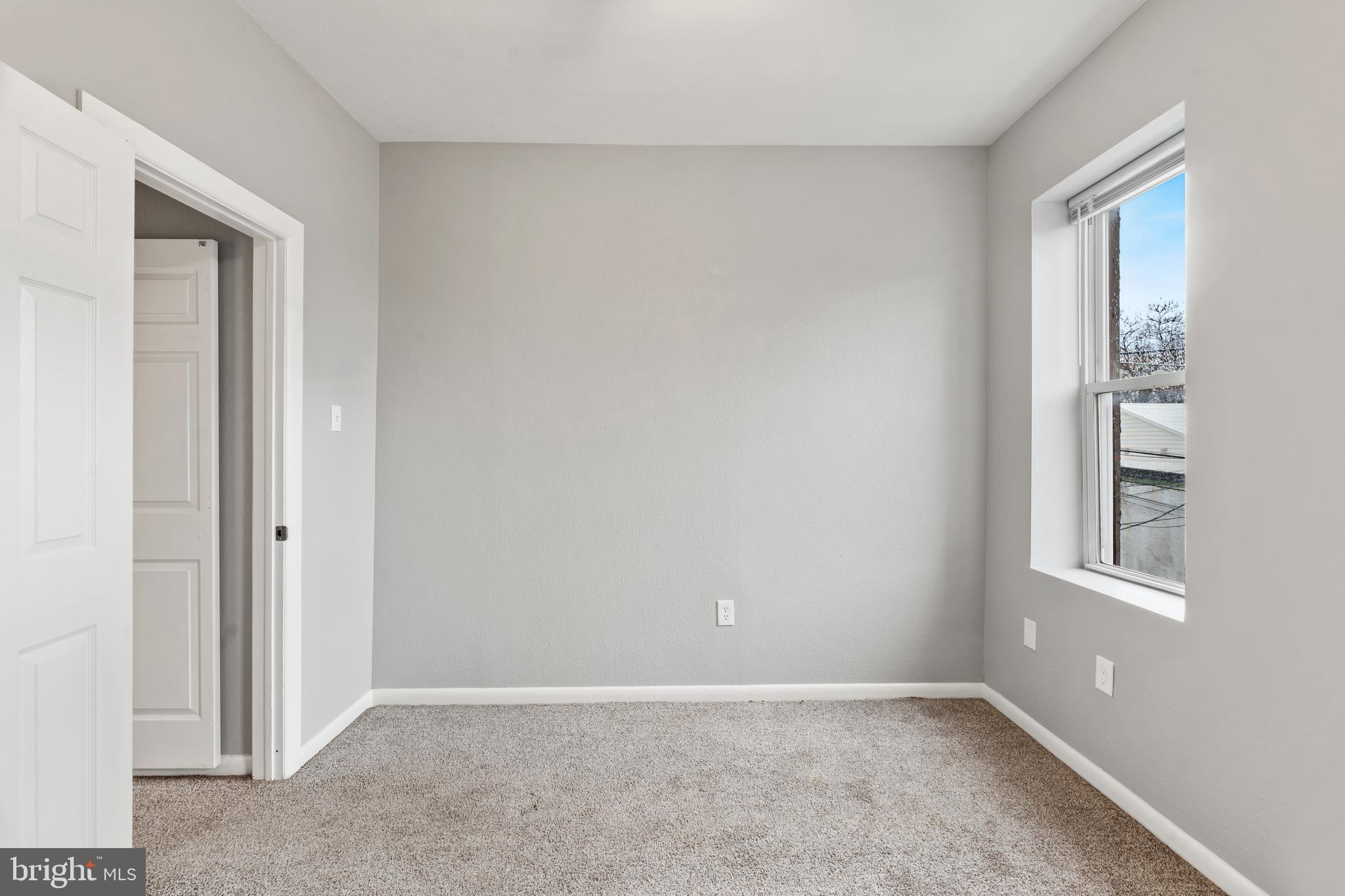 PORT RICHMOND - Residential