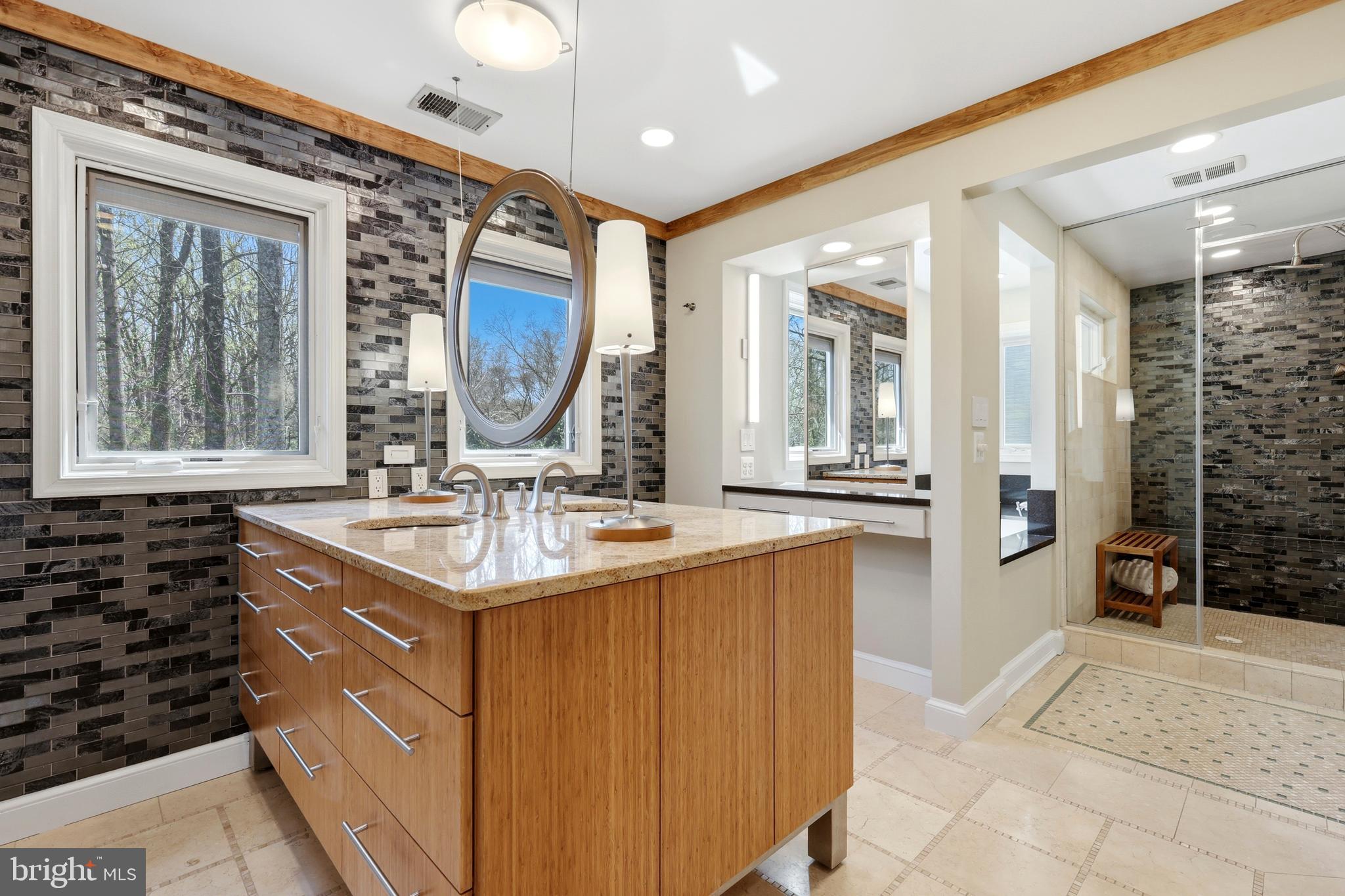 HERITAGE FARM - Residential