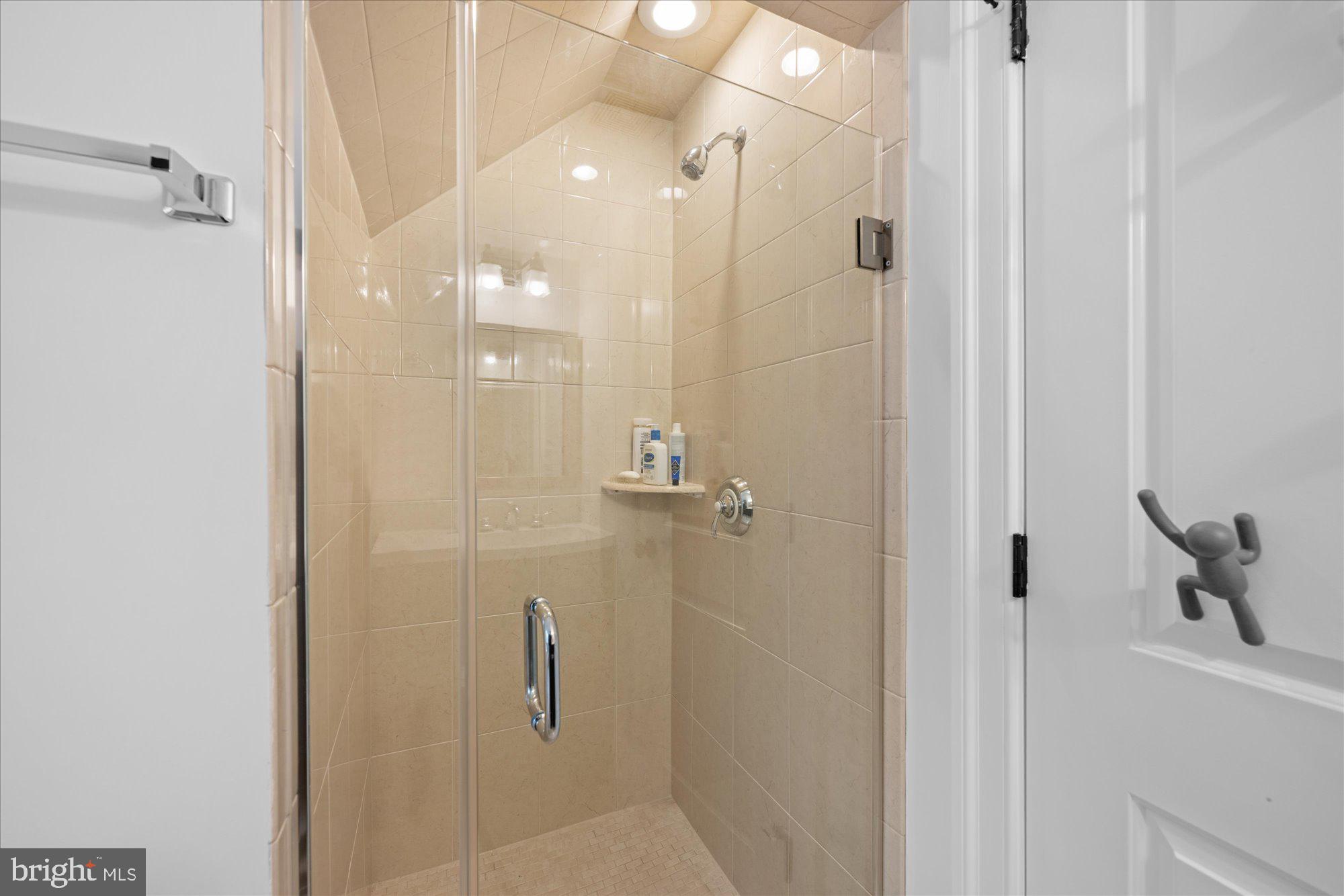 GLENBROOK VILLAGE - Residential