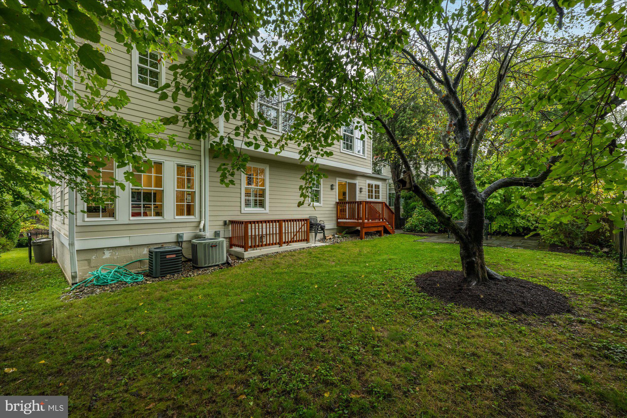 GLENBROOK VILLAGE - Residential