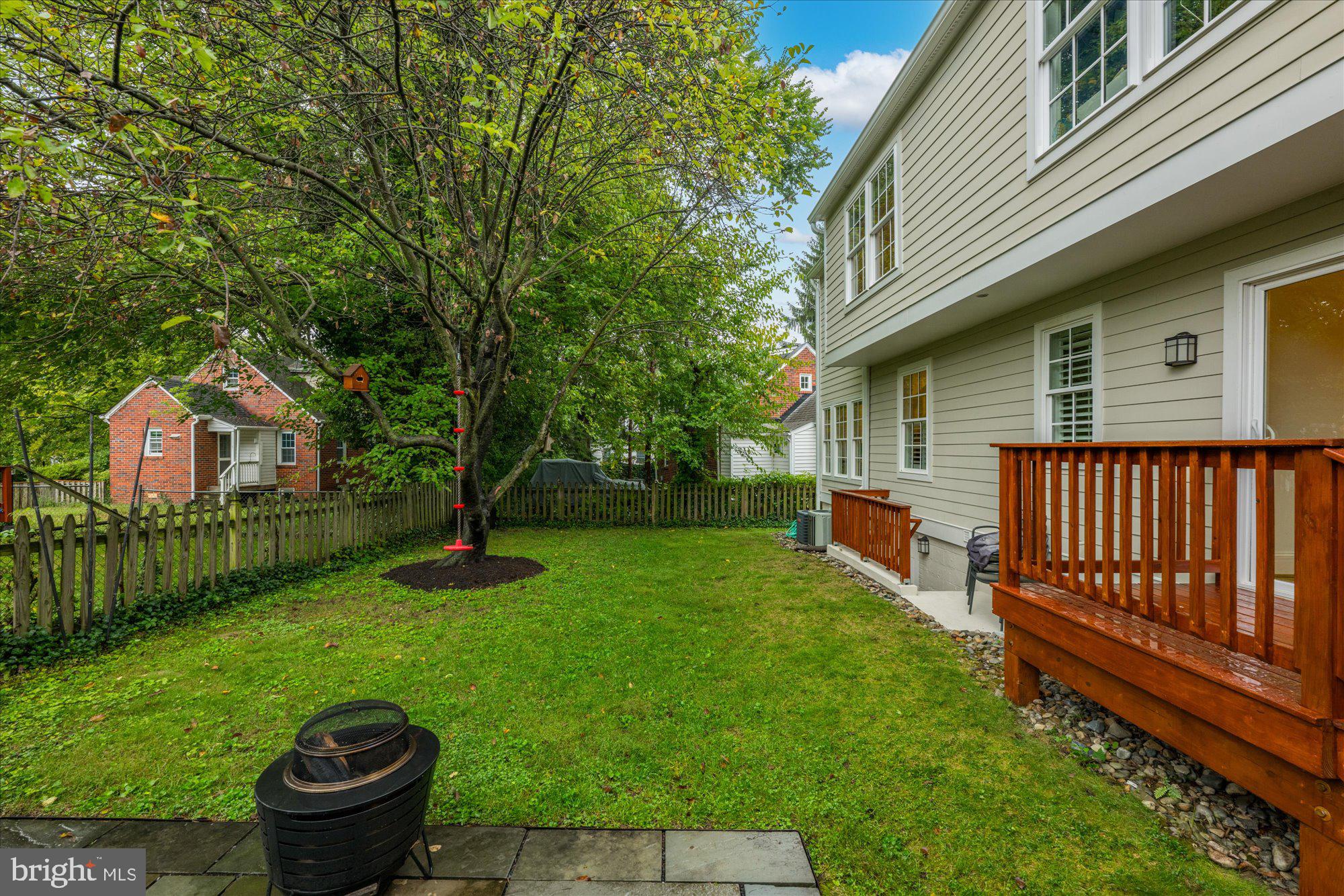 GLENBROOK VILLAGE - Residential