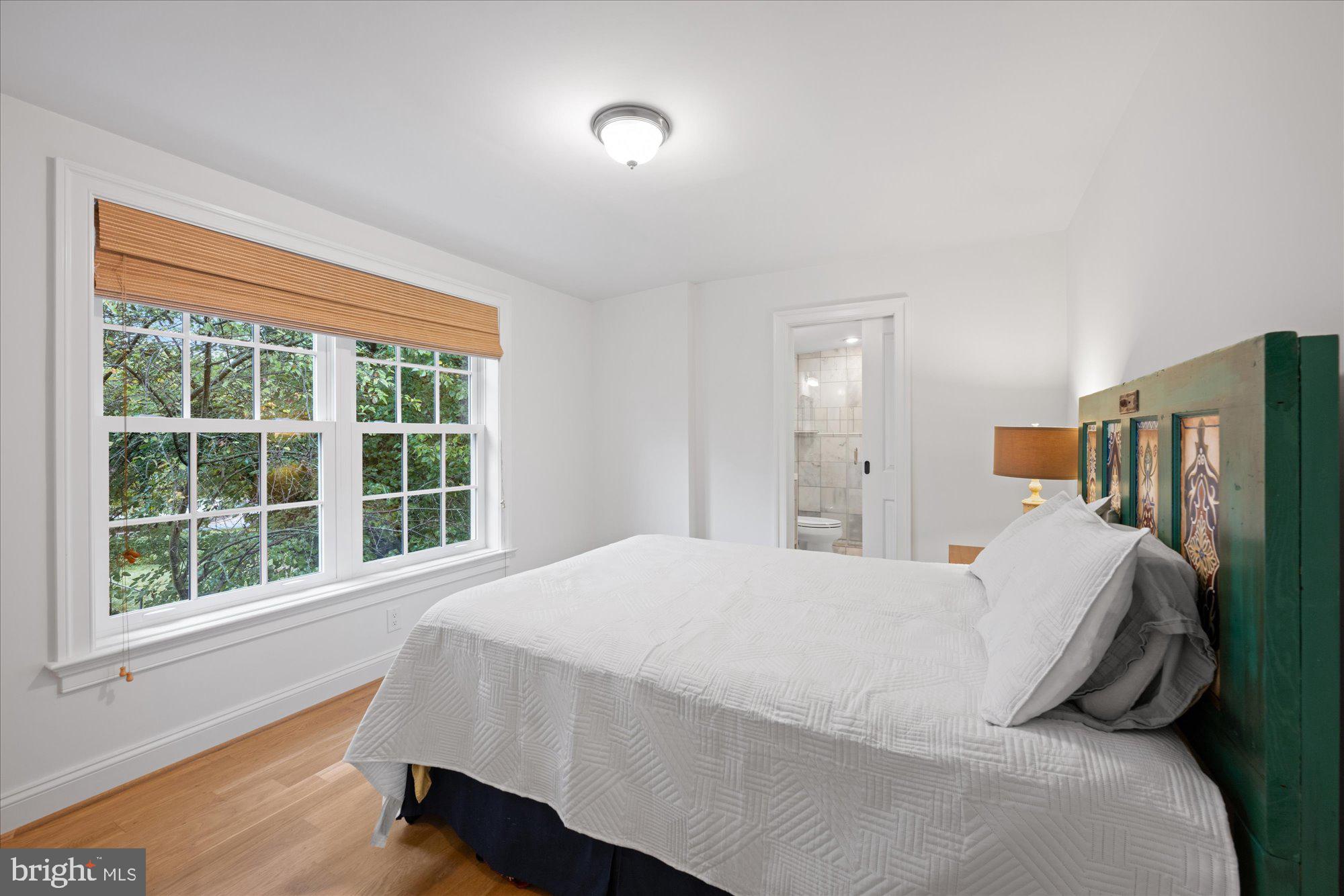 GLENBROOK VILLAGE - Residential