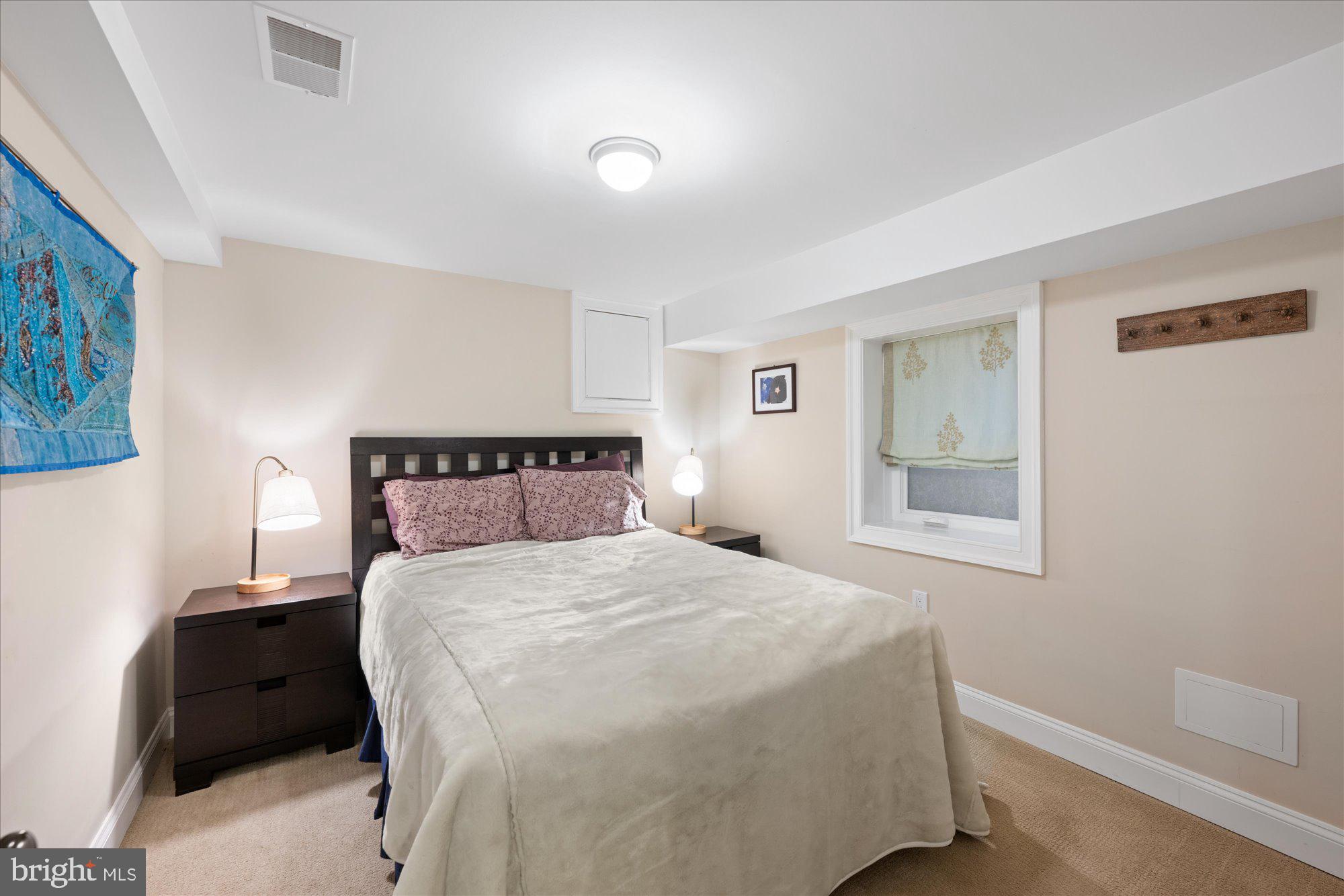 GLENBROOK VILLAGE - Residential