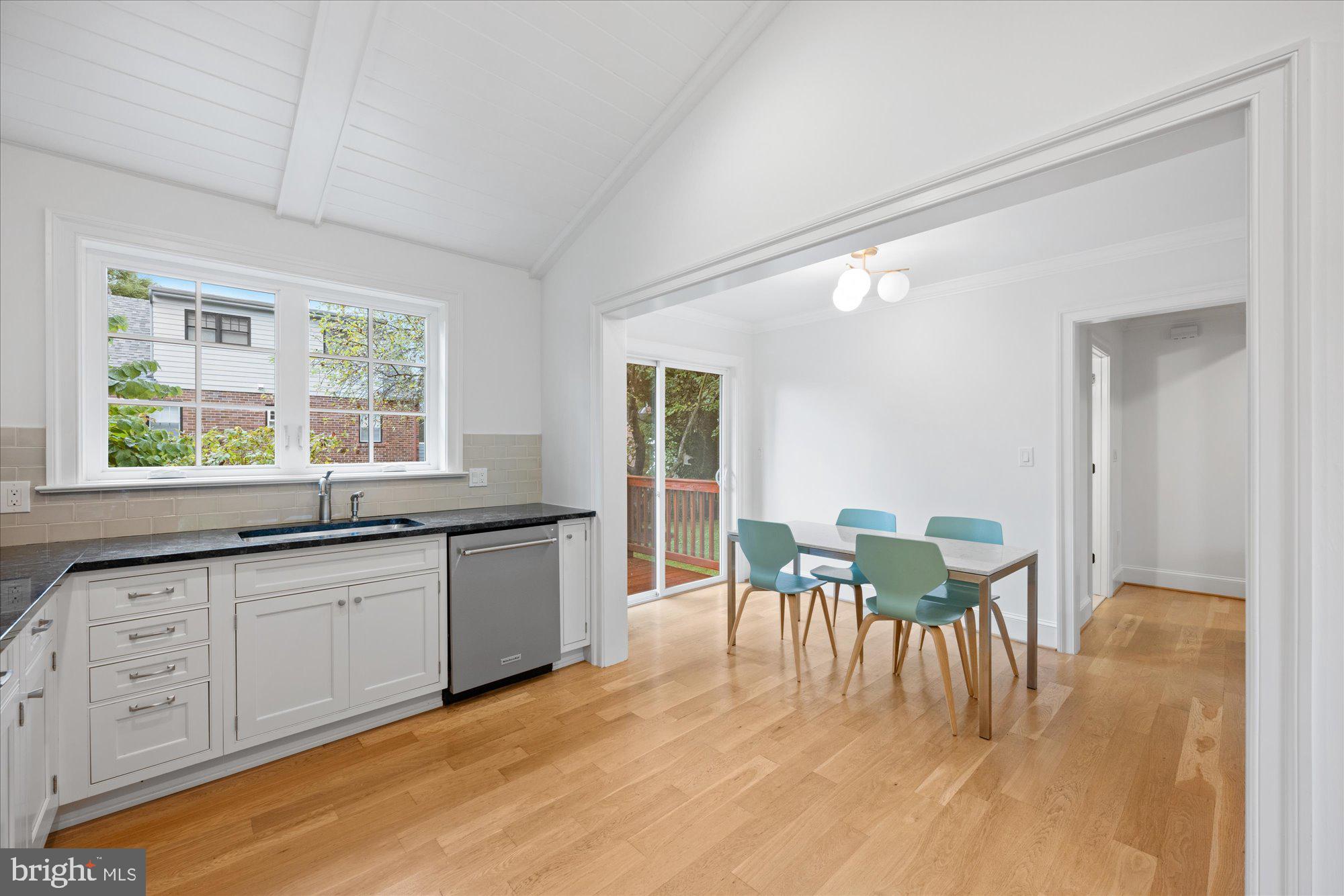 GLENBROOK VILLAGE - Residential