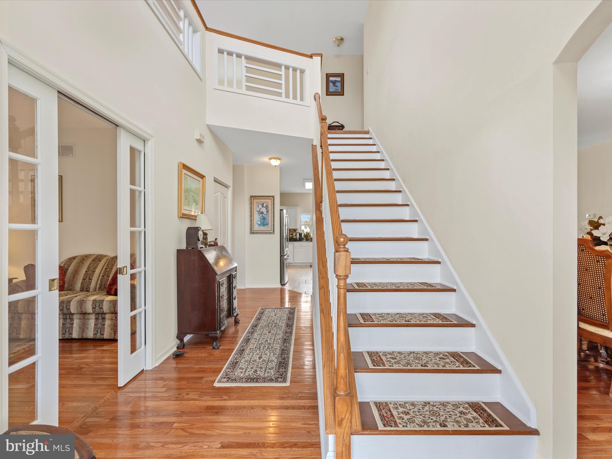 HENRYS GREEN - Residential