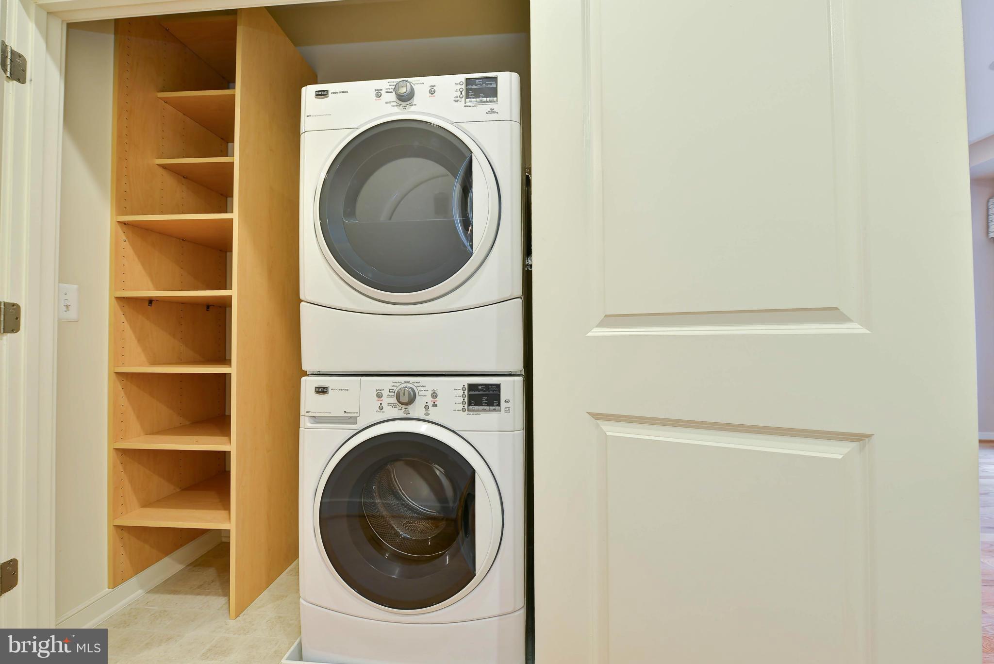 OLD TOWN COMMONS - Residential