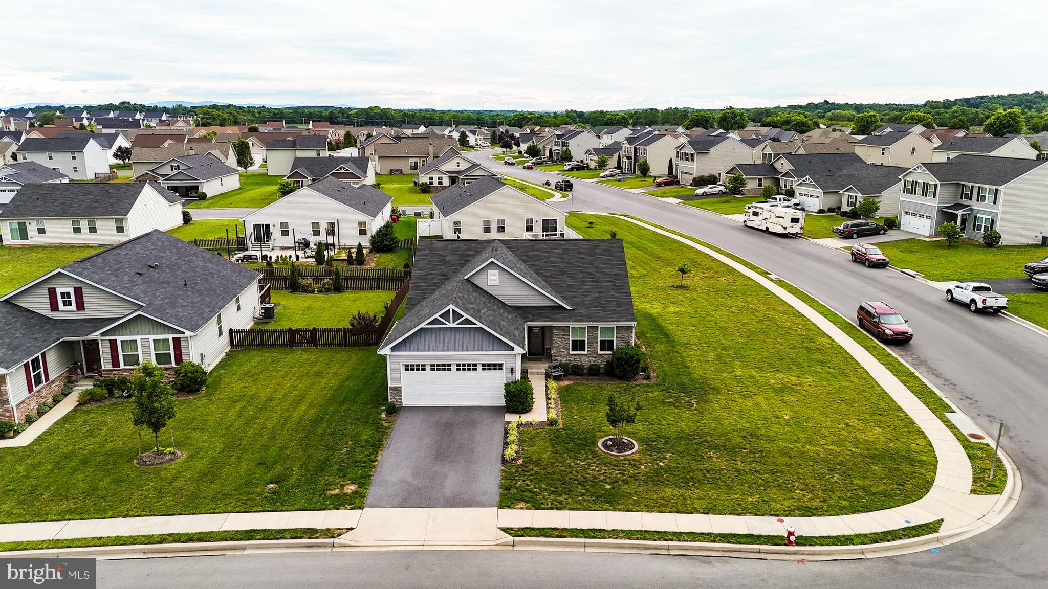 ARCADIA SPRINGS - Residential
