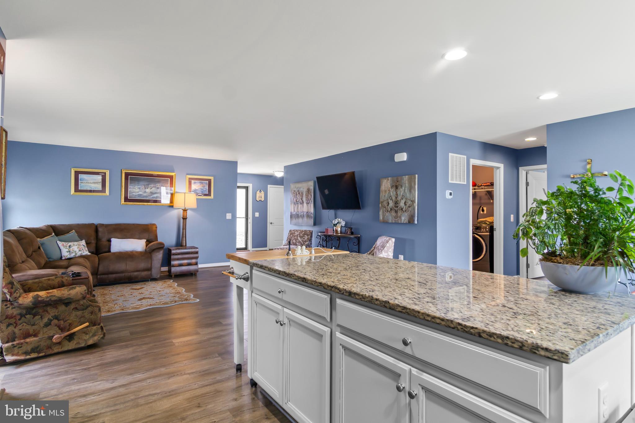 ARCADIA SPRINGS - Residential