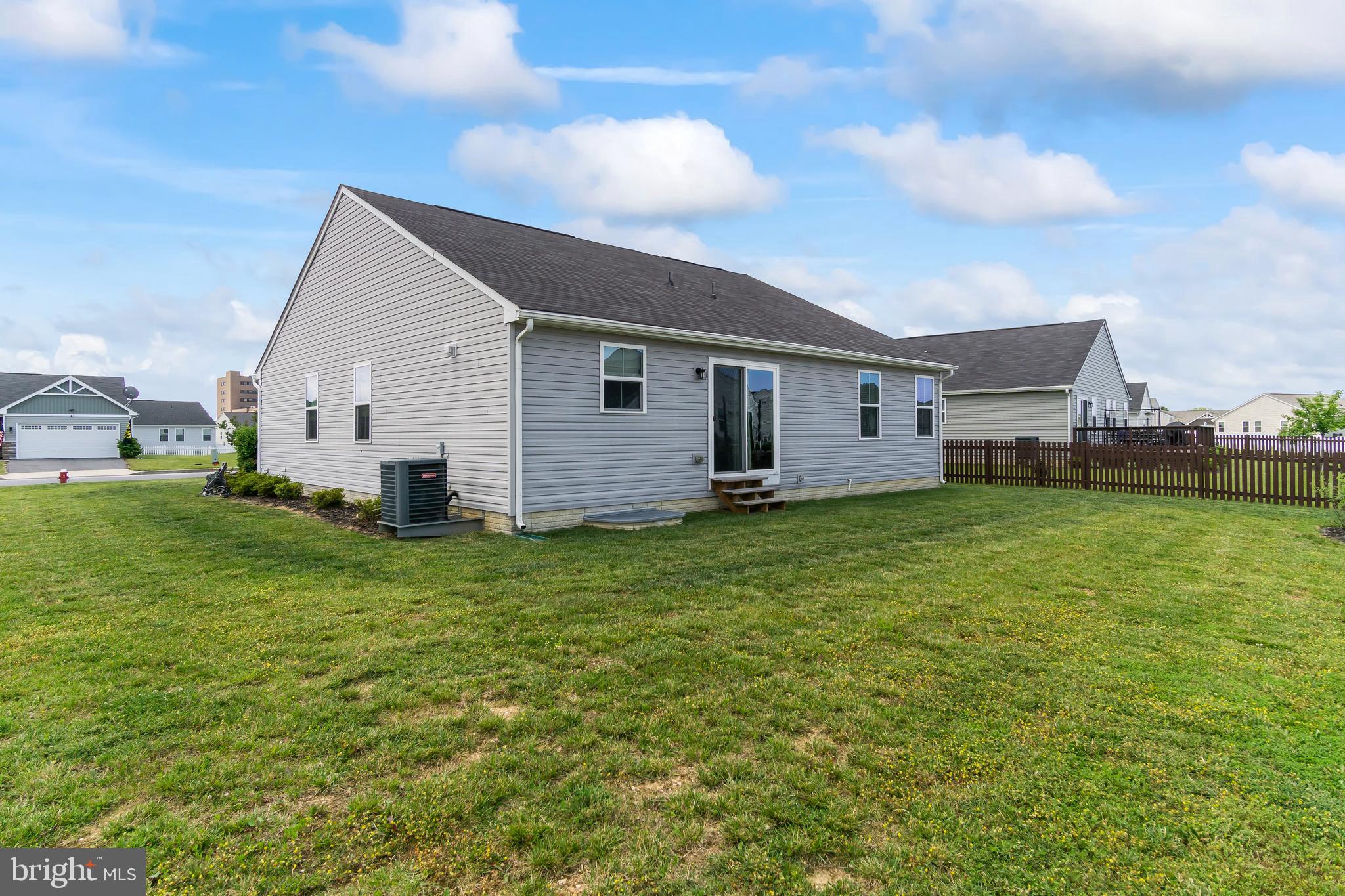 ARCADIA SPRINGS - Residential