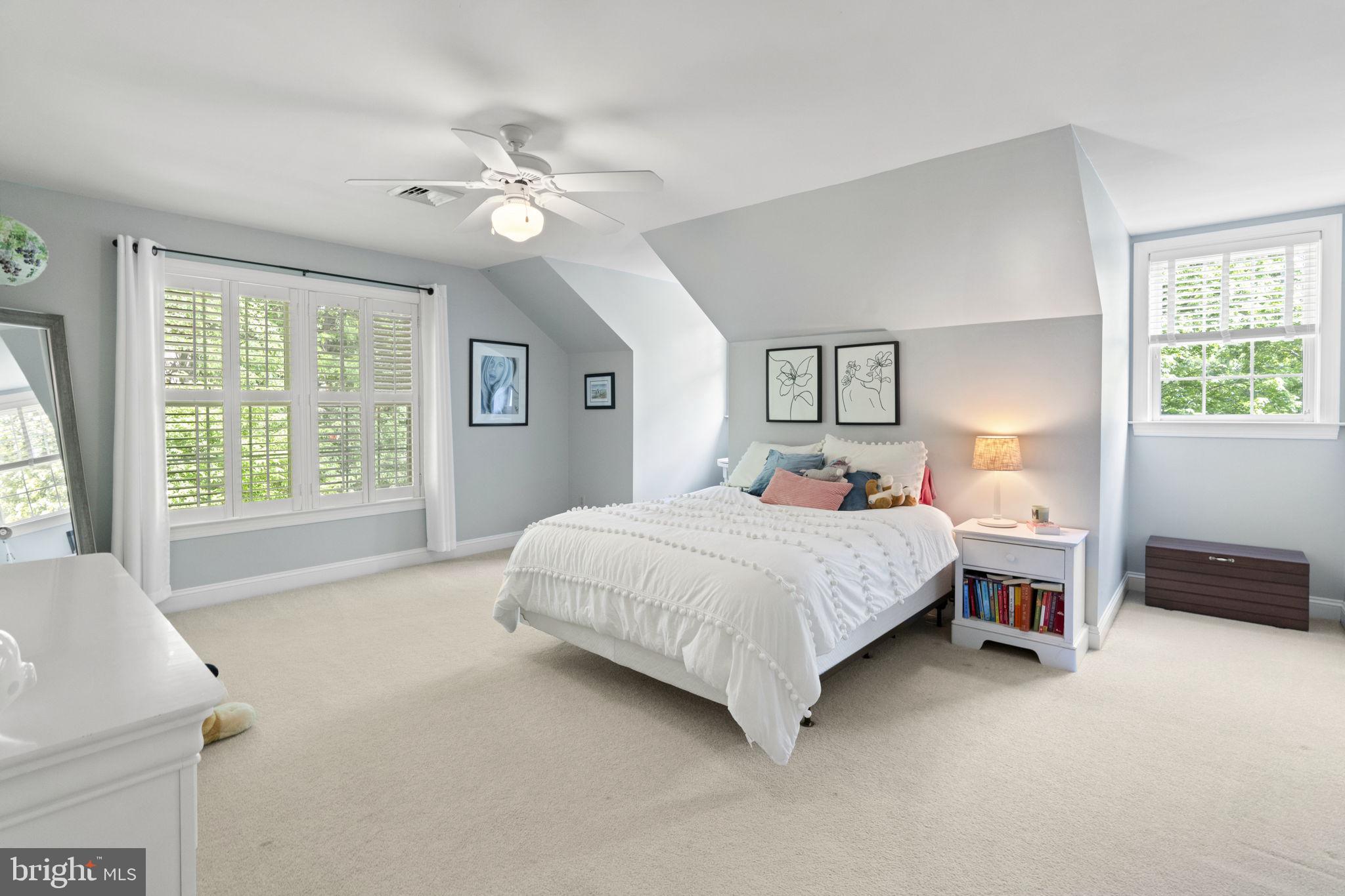 COURTS AT LONGWOOD - Residential