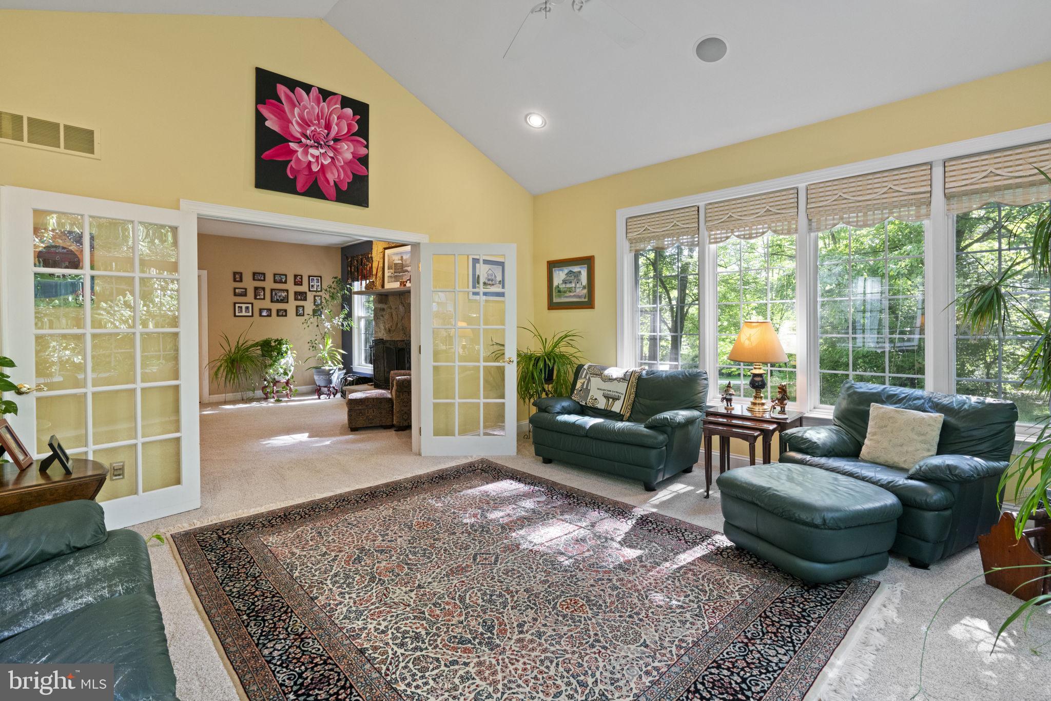 COURTS AT LONGWOOD - Residential