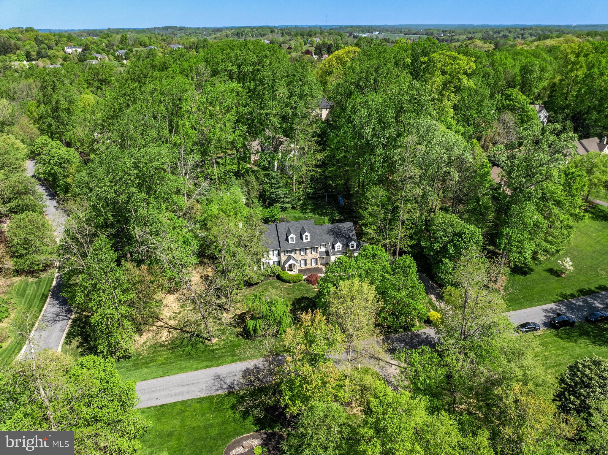 COURTS AT LONGWOOD - Residential
