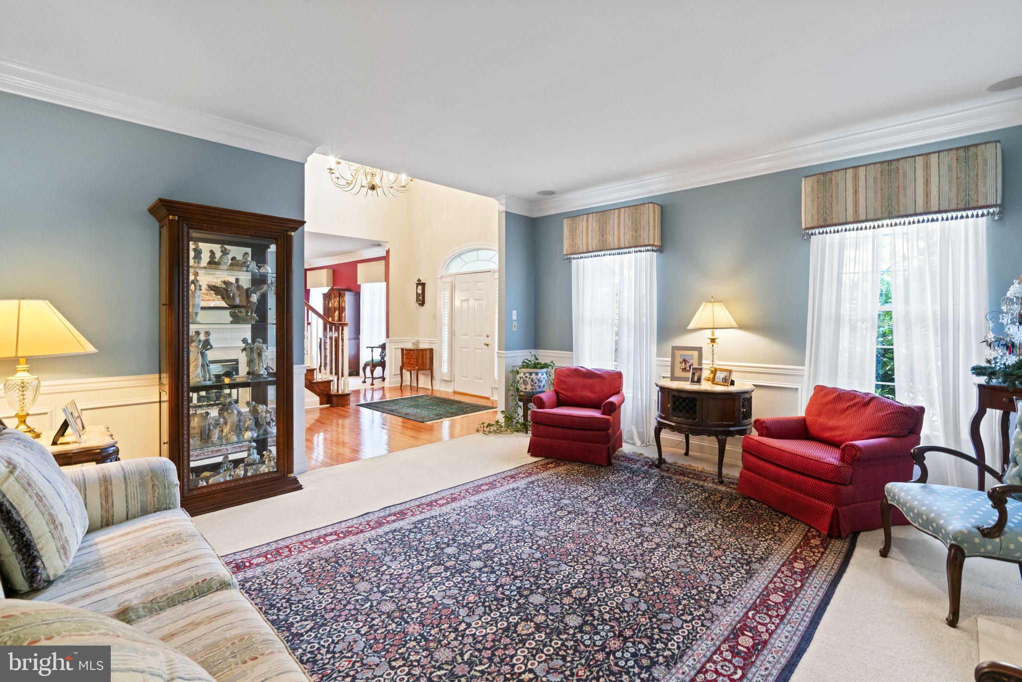 COURTS AT LONGWOOD - Residential