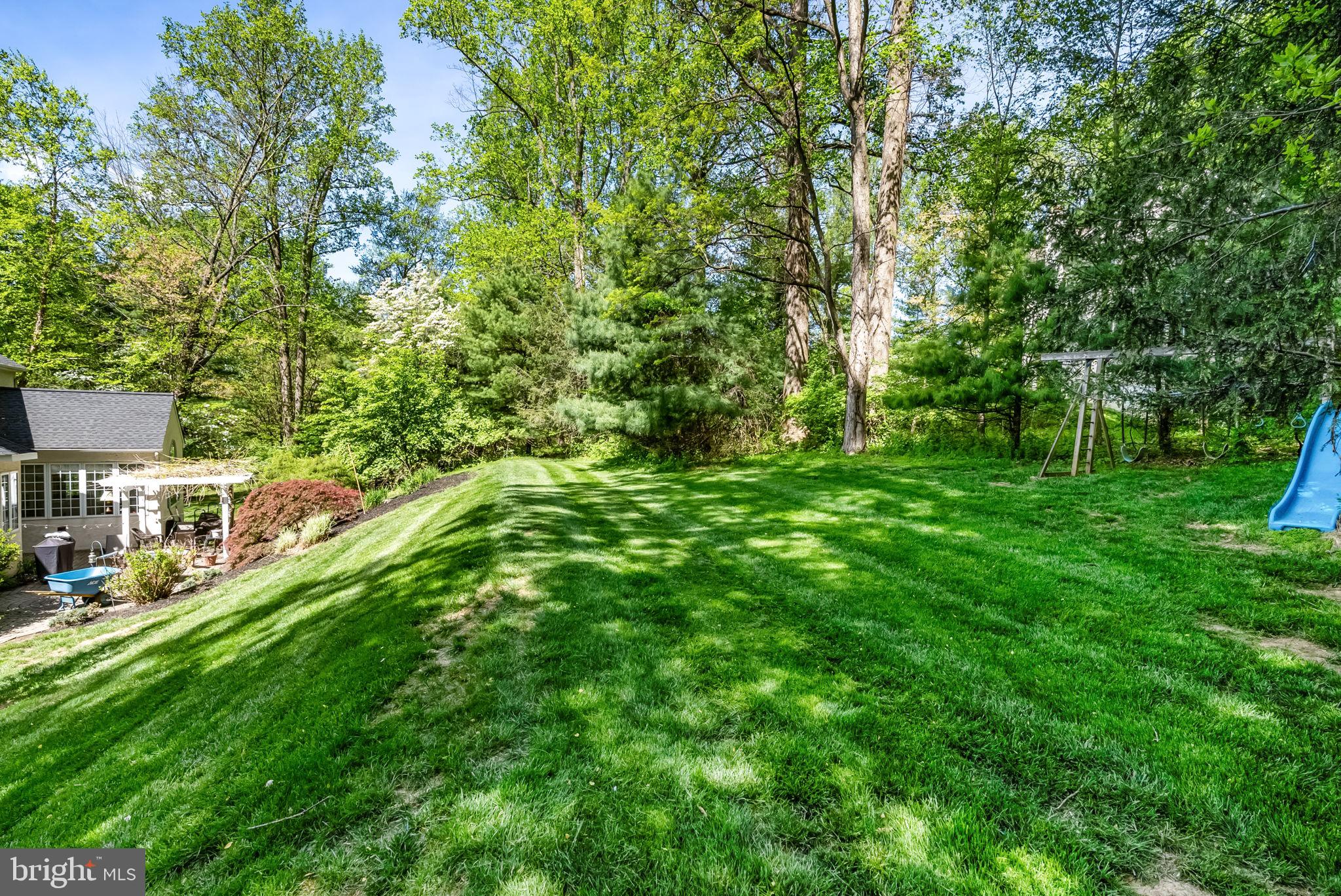 COURTS AT LONGWOOD - Residential