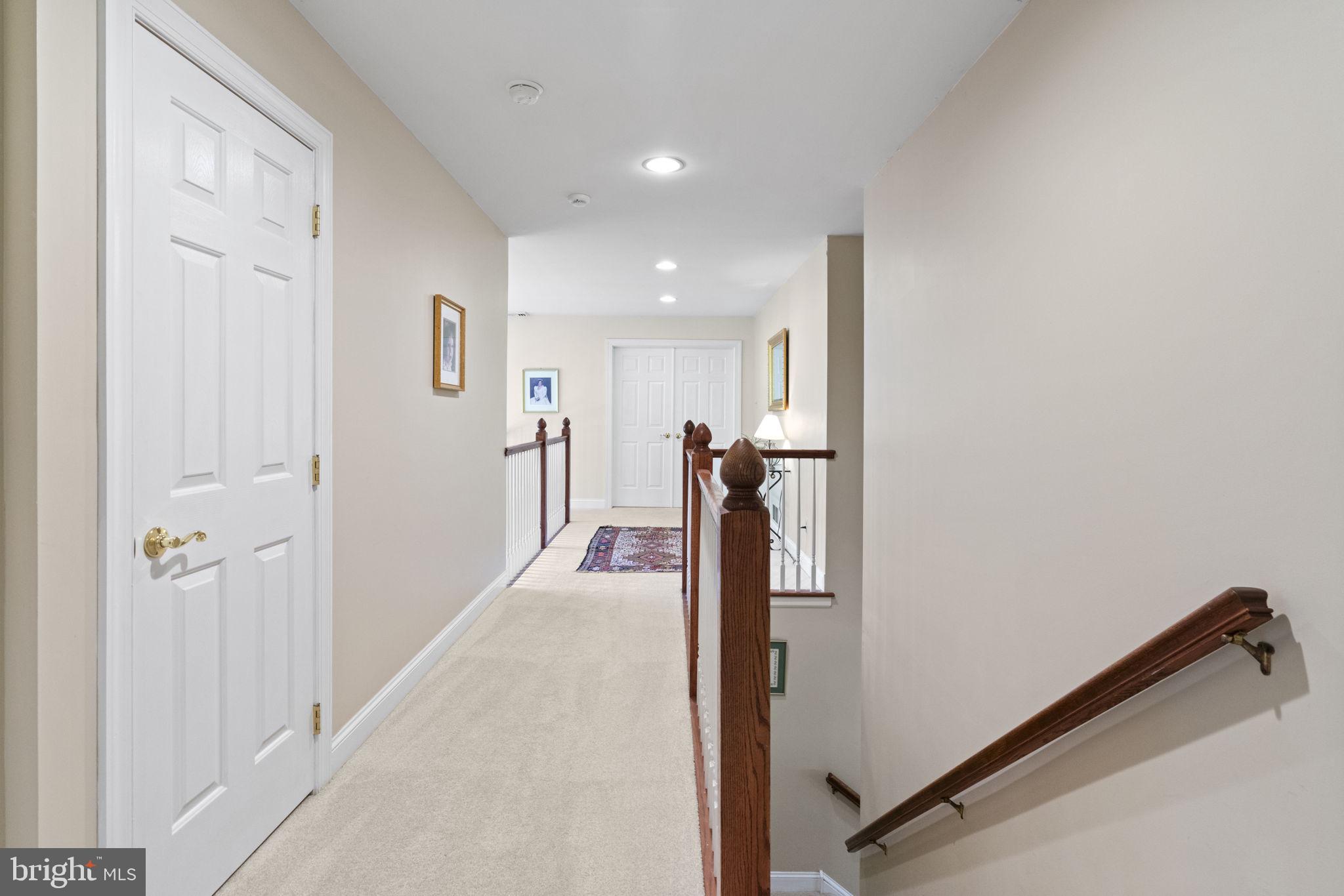 COURTS AT LONGWOOD - Residential