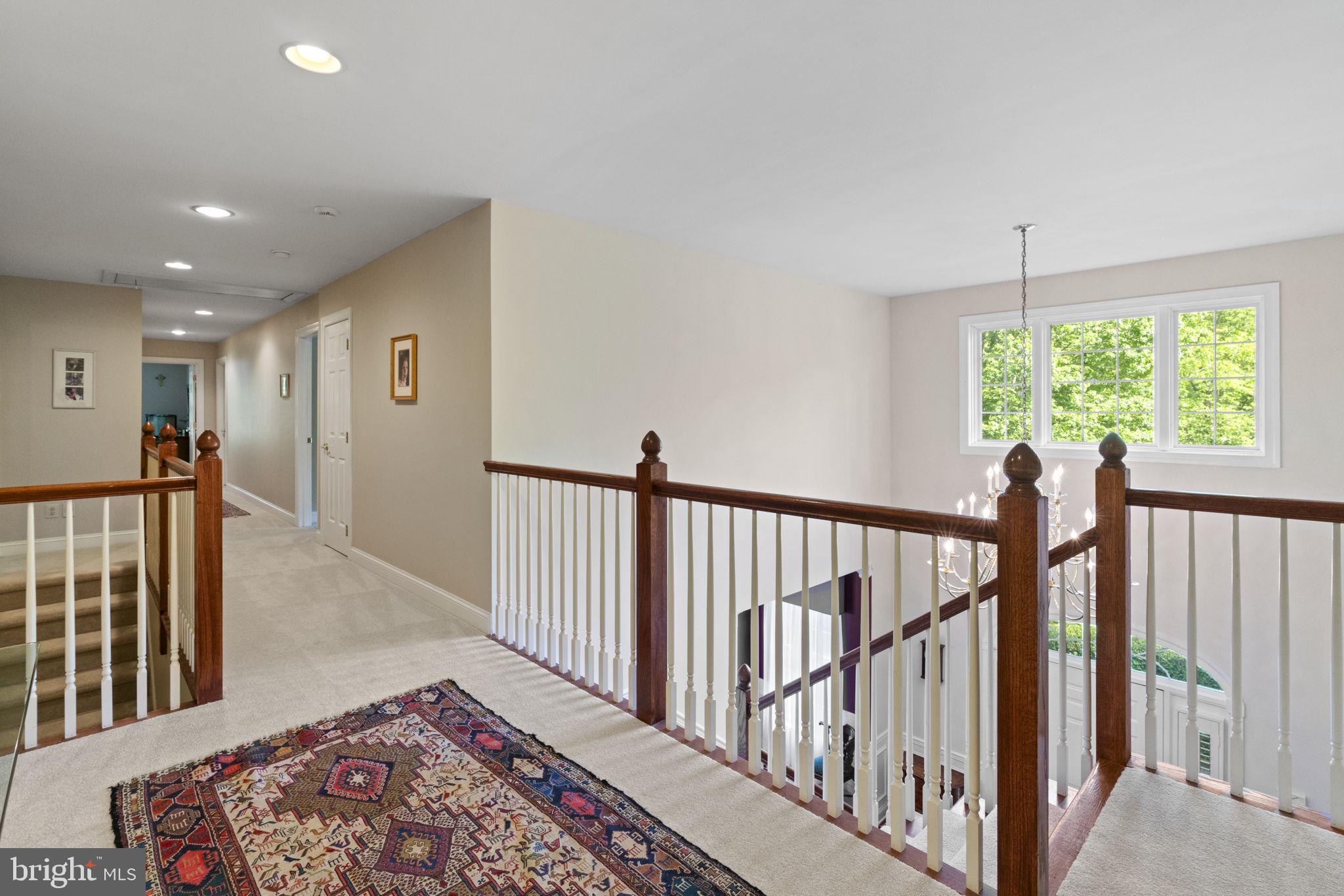 COURTS AT LONGWOOD - Residential