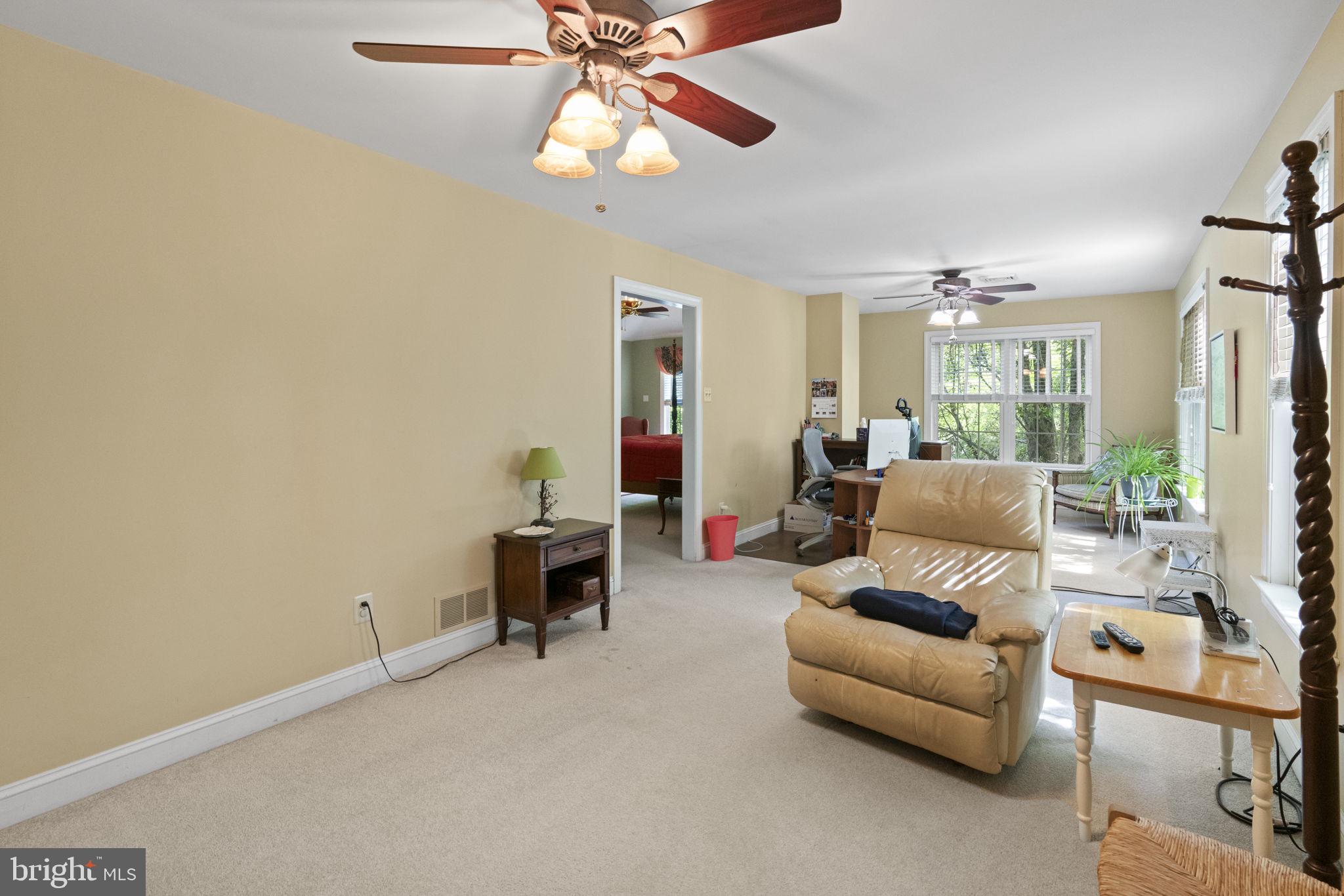 COURTS AT LONGWOOD - Residential