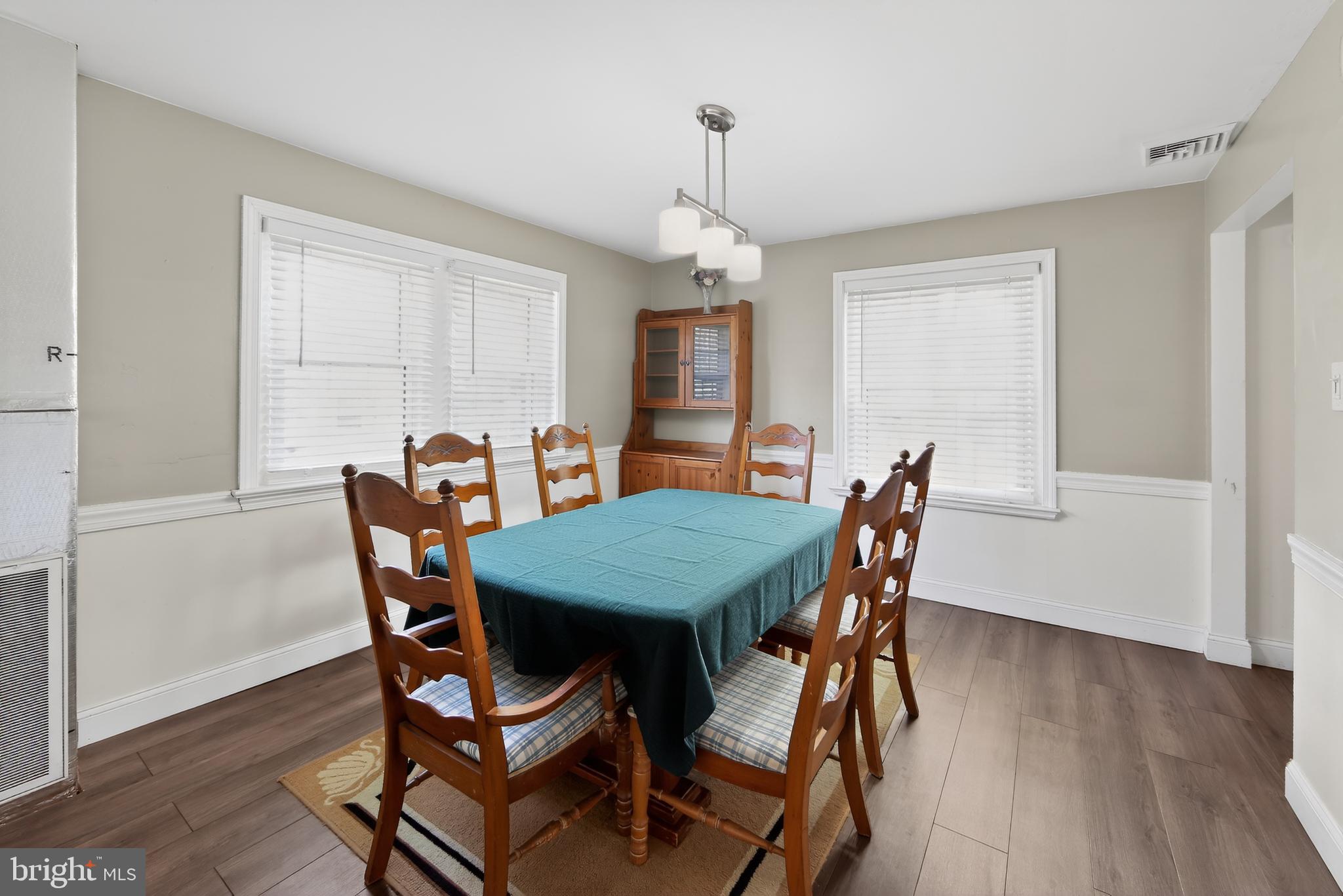 ROSEDALE - Residential