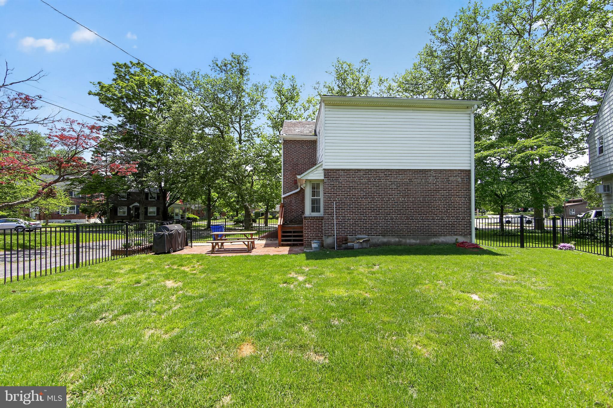 ROSEDALE - Residential