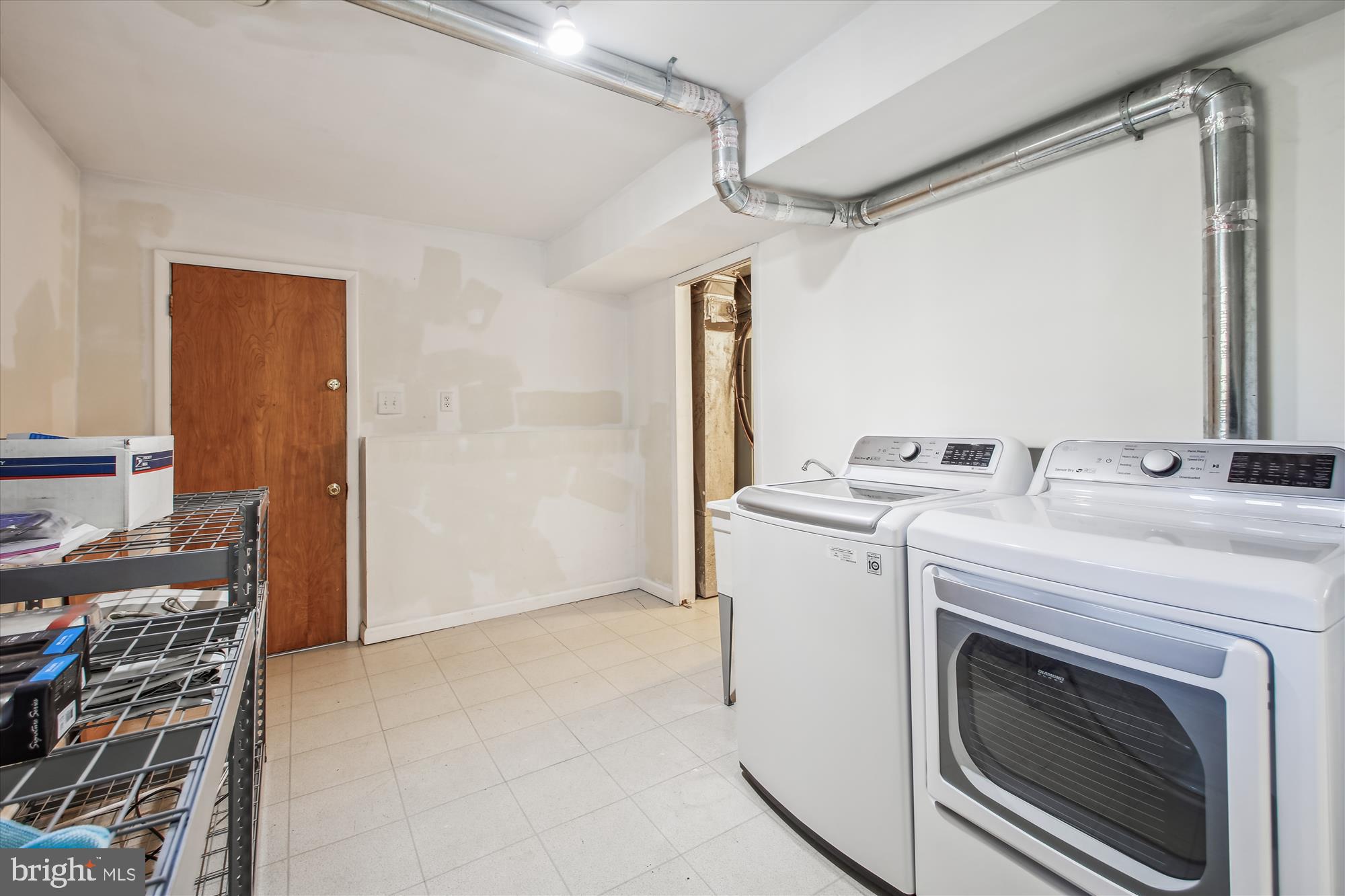 STEWARTS LANDING - Residential