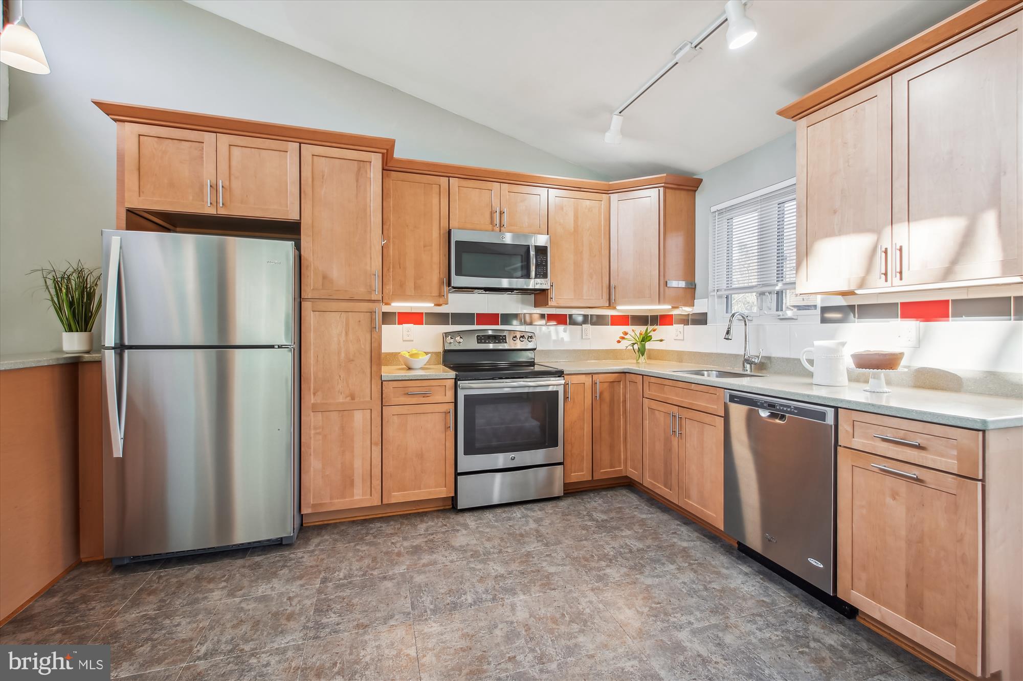 STEWARTS LANDING - Residential