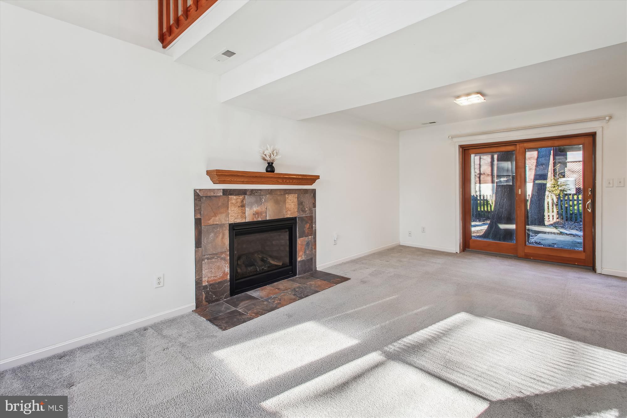 STEWARTS LANDING - Residential