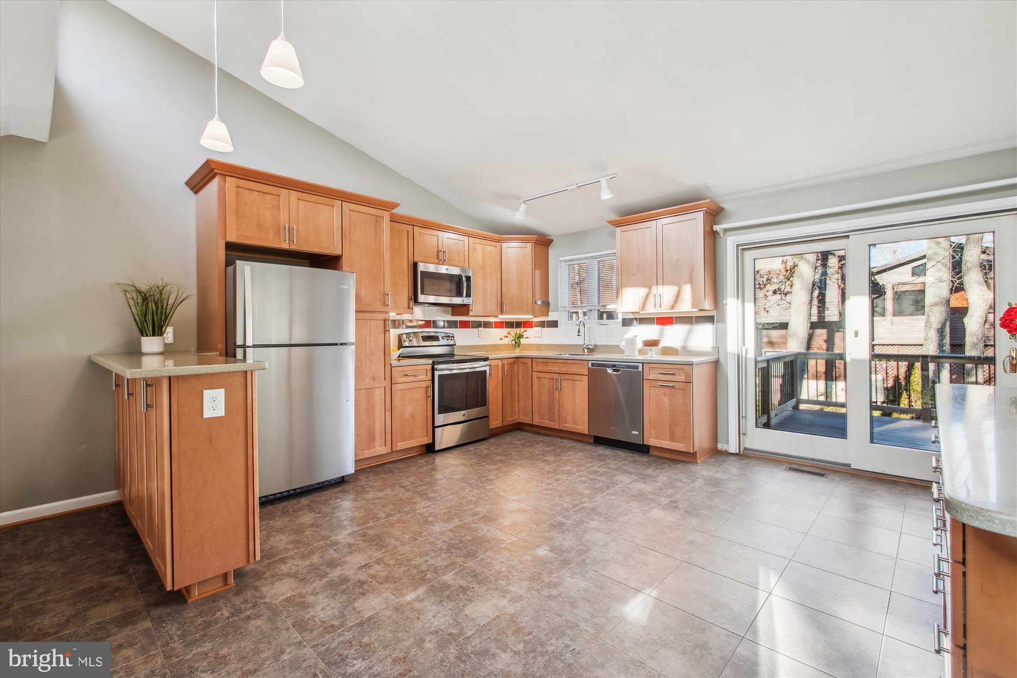 STEWARTS LANDING - Residential