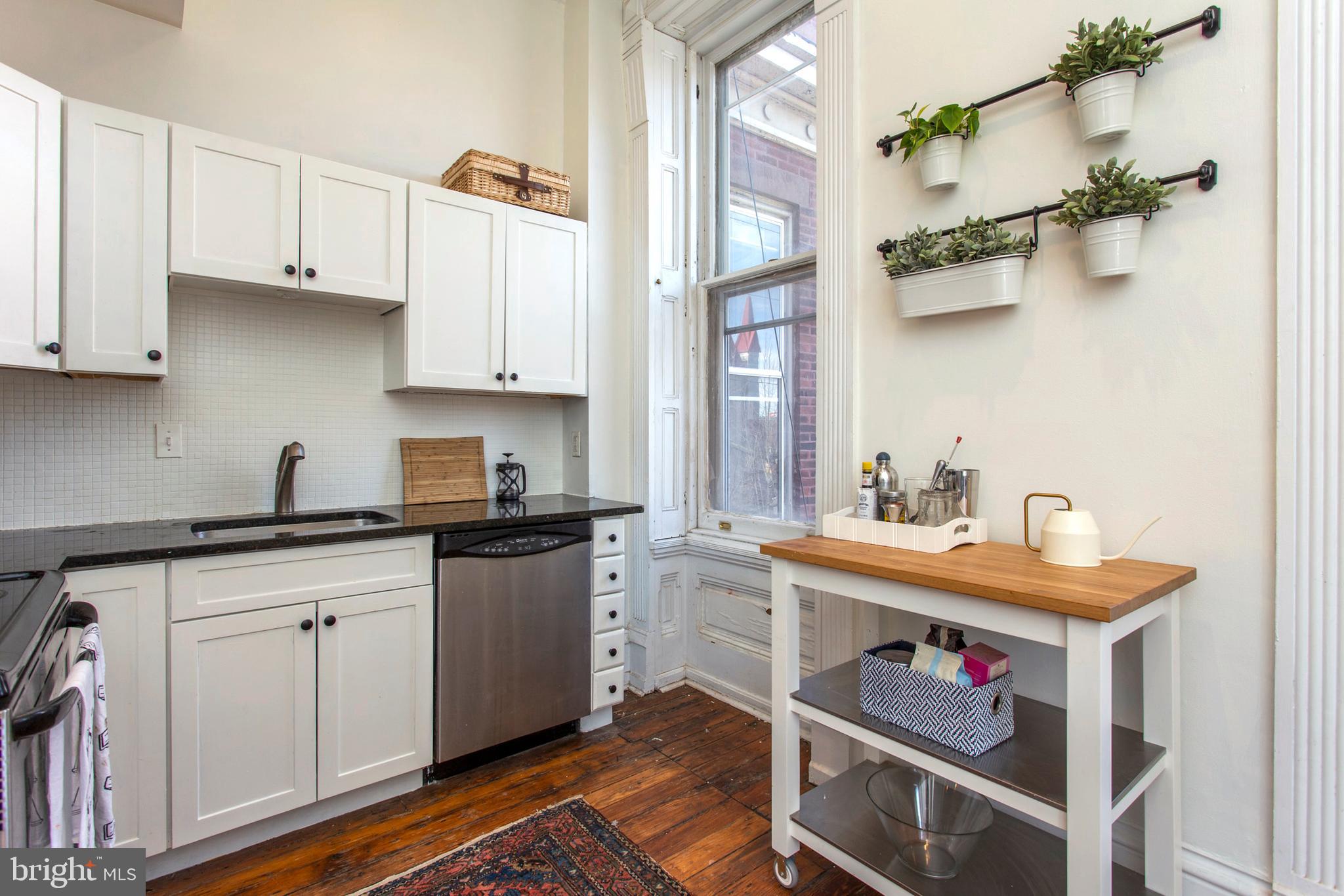 FAIRMOUNT - Residential