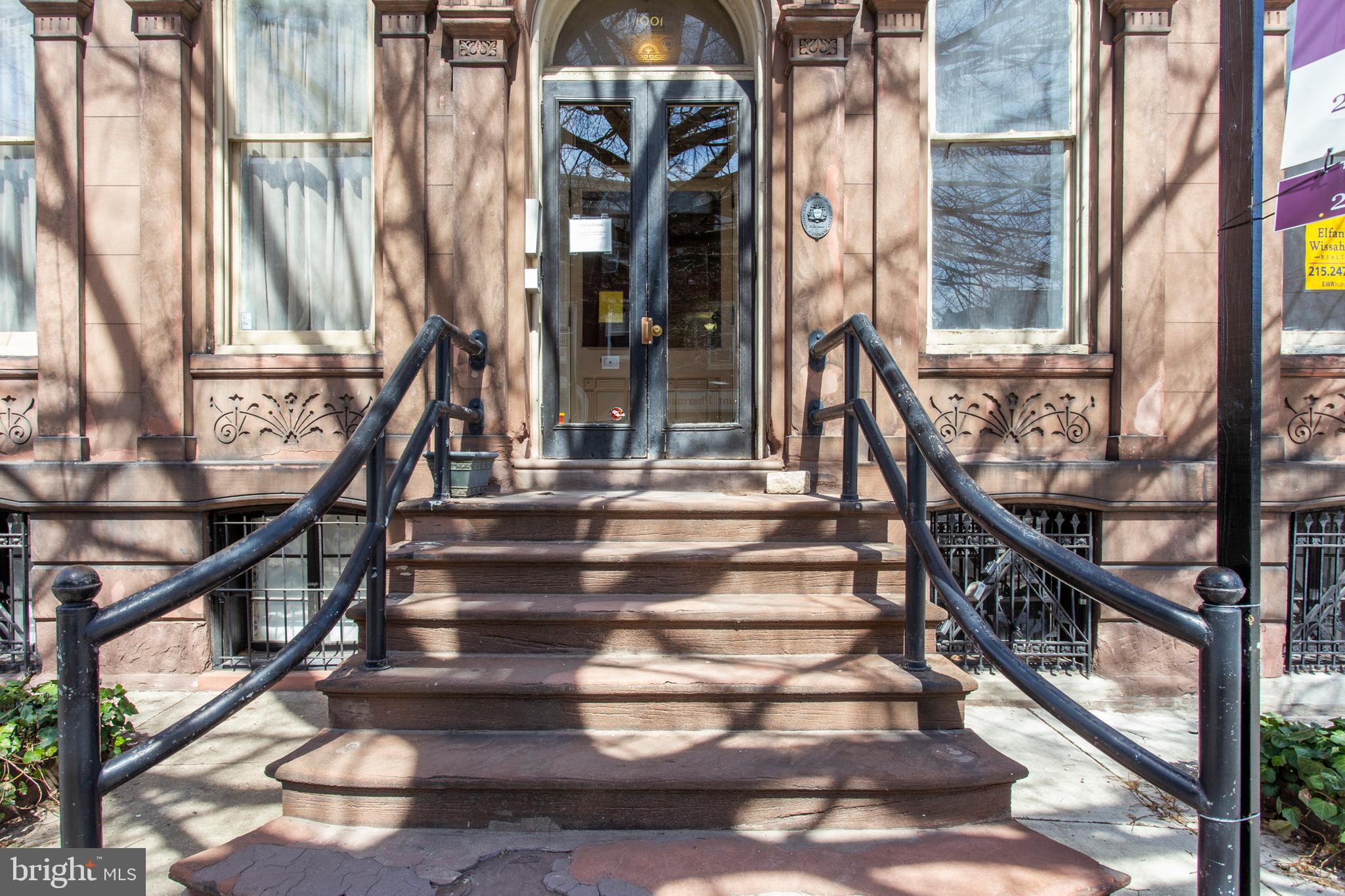 FAIRMOUNT - Residential