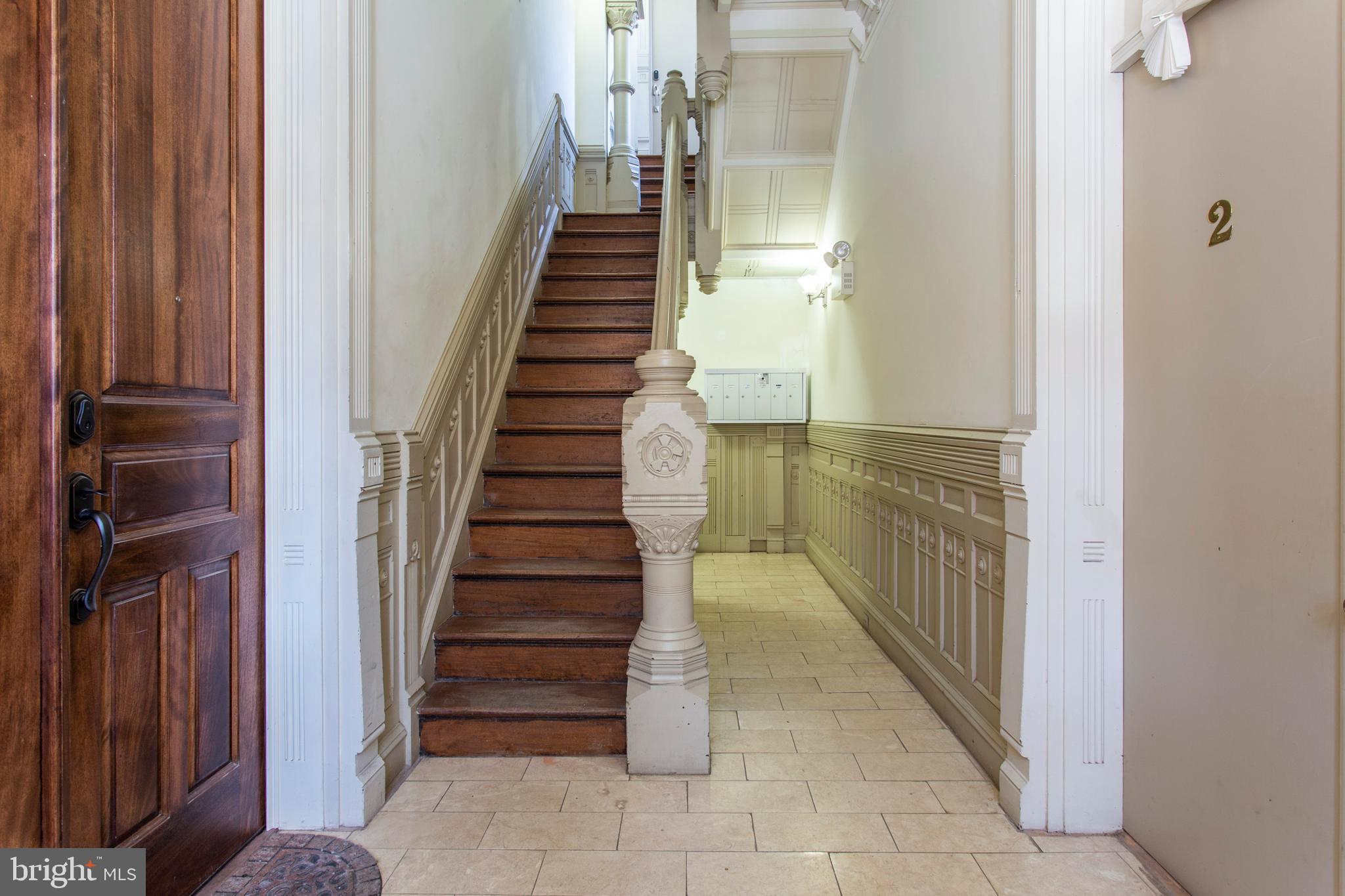 FAIRMOUNT - Residential