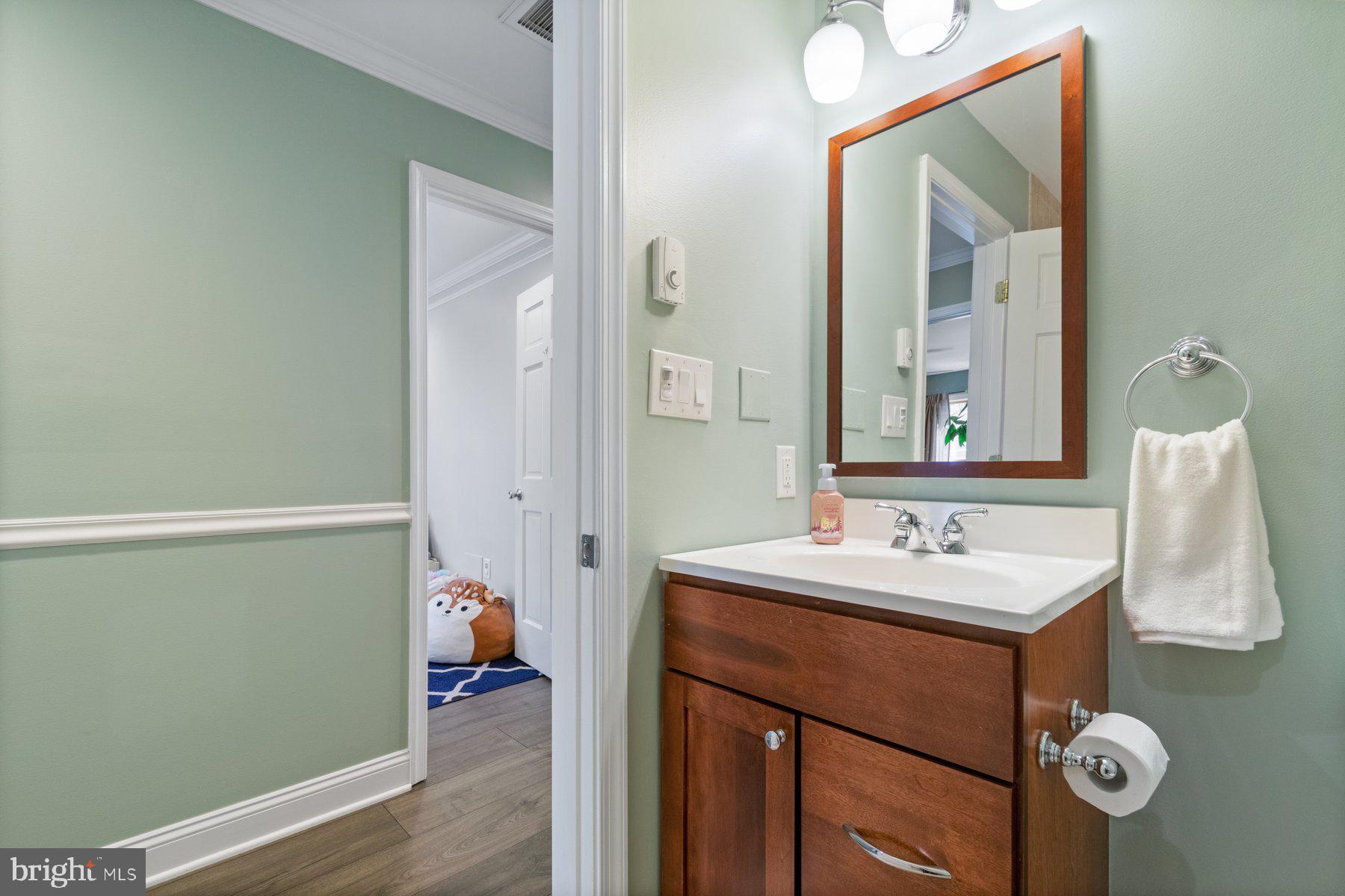 FOUR SEASONS ESTATES - Residential