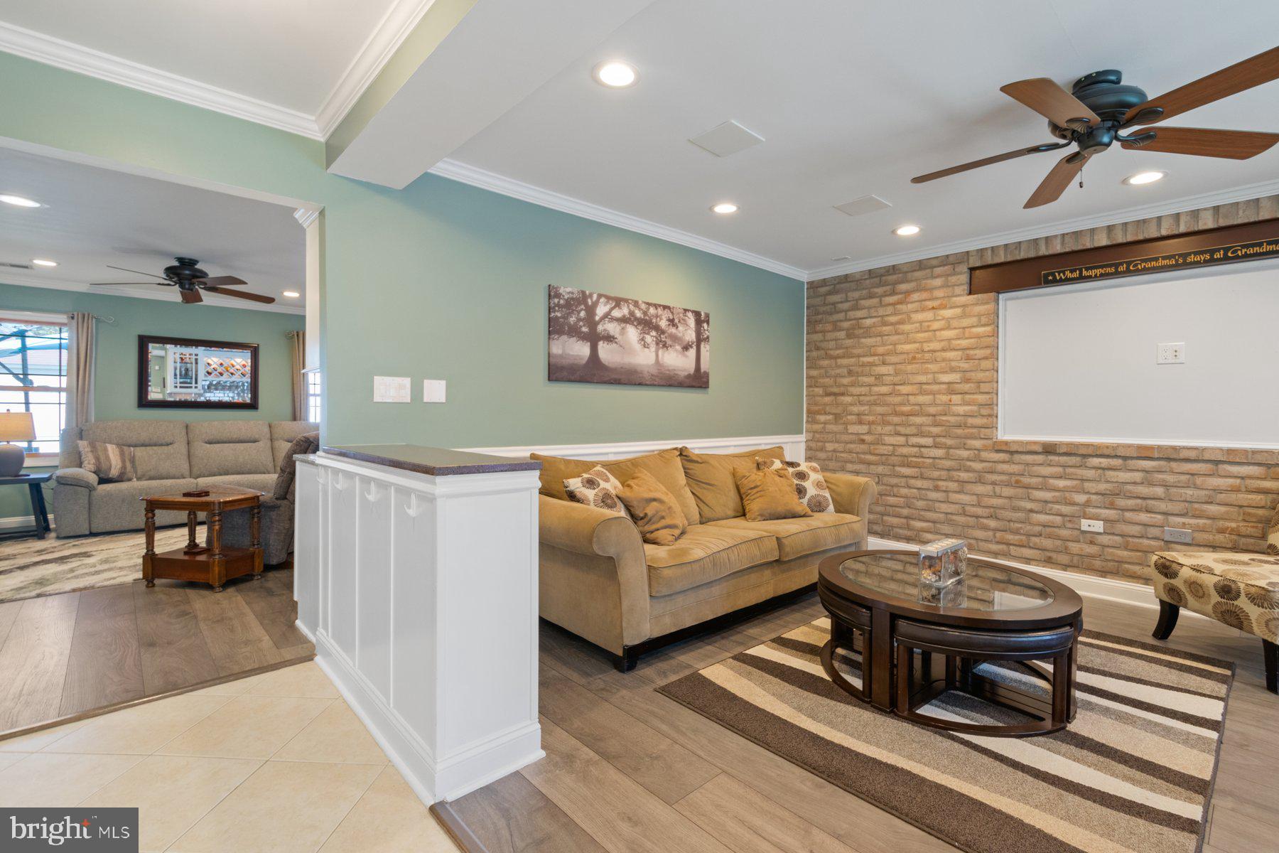 FOUR SEASONS ESTATES - Residential