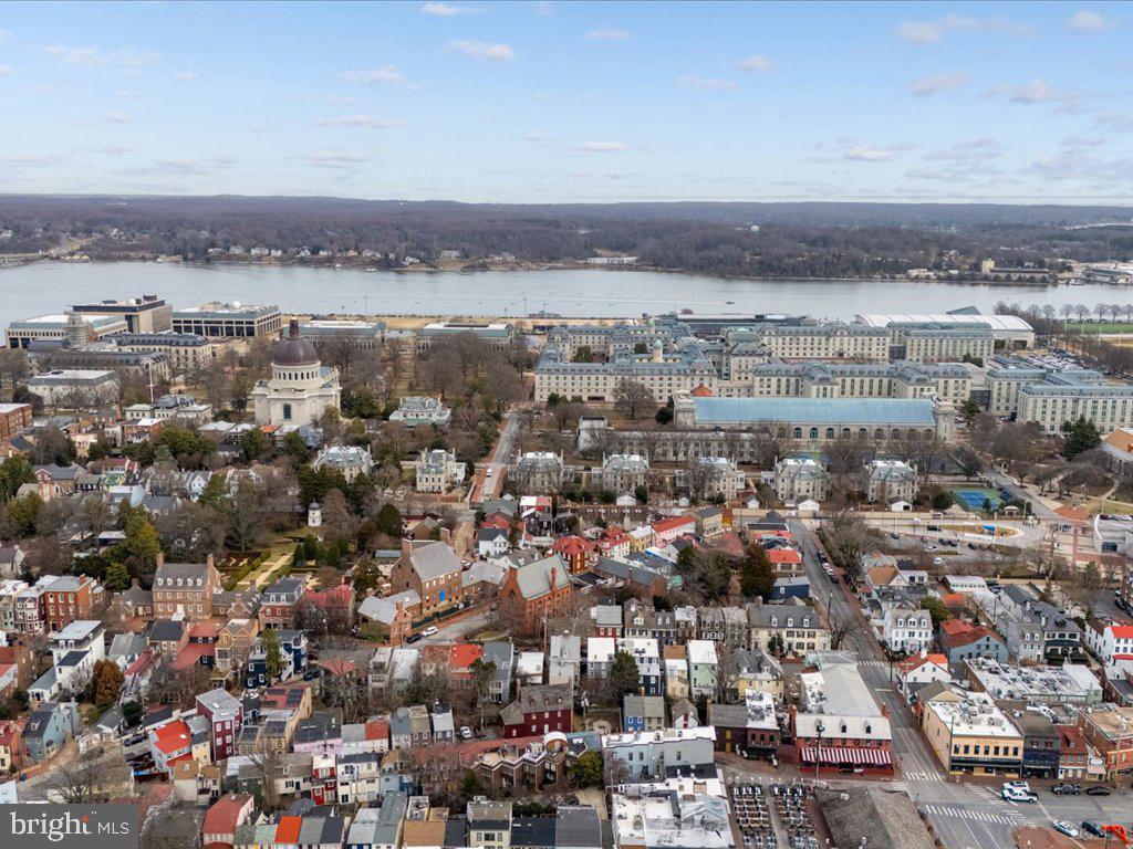 HISTORIC DISTRICT - Residential