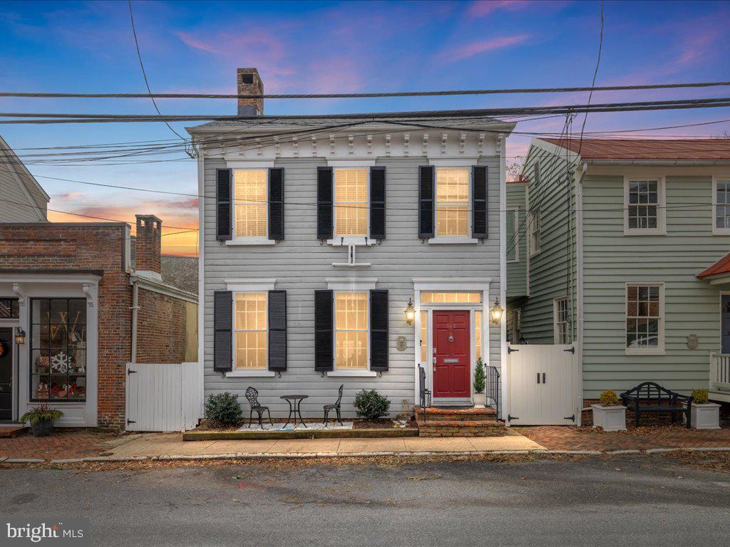 HISTORIC DISTRICT - Residential