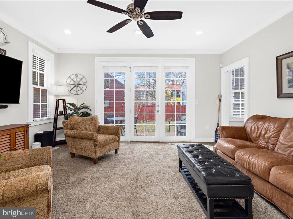 HISTORIC DISTRICT - Residential