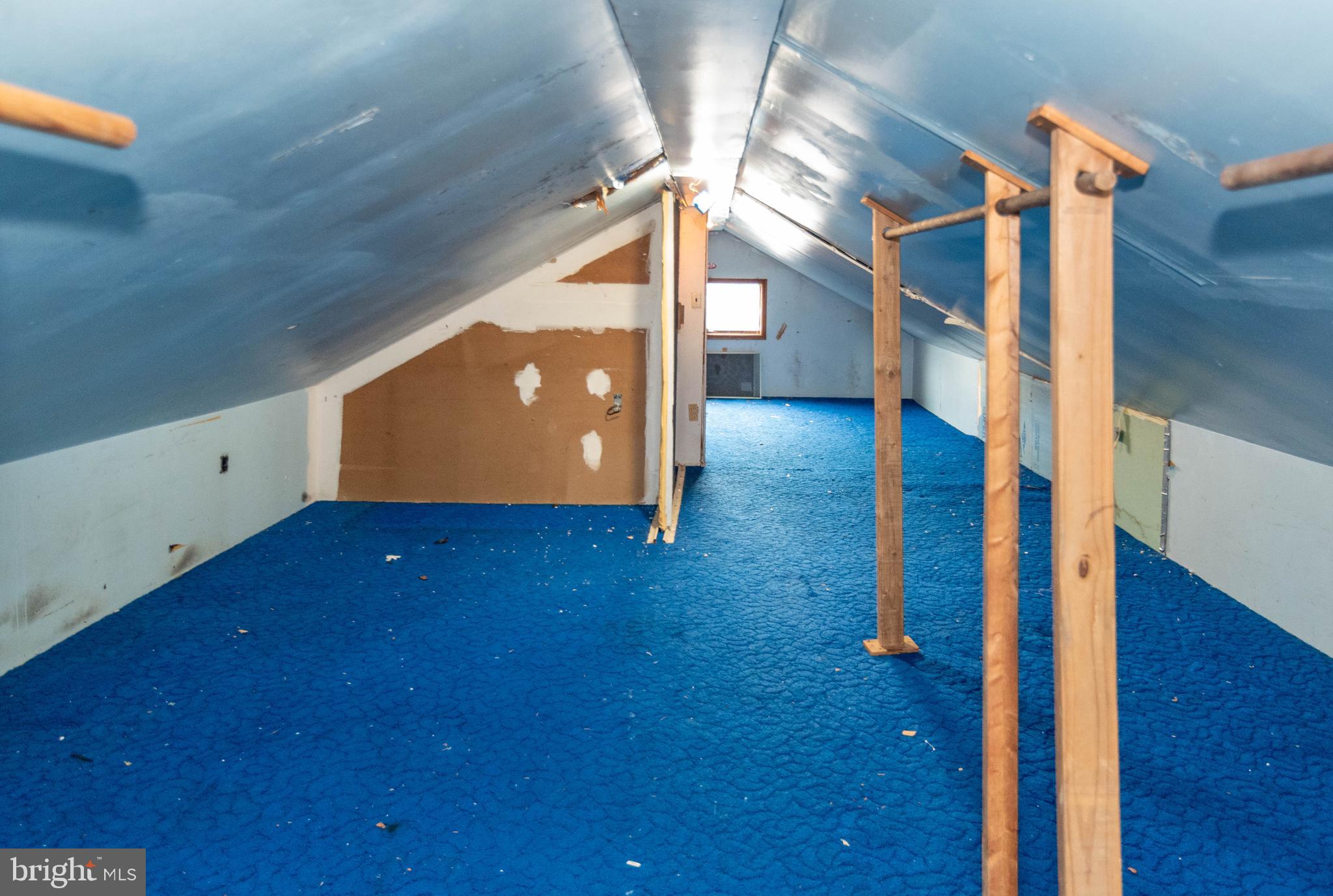 OLIVER BEACH - Residential