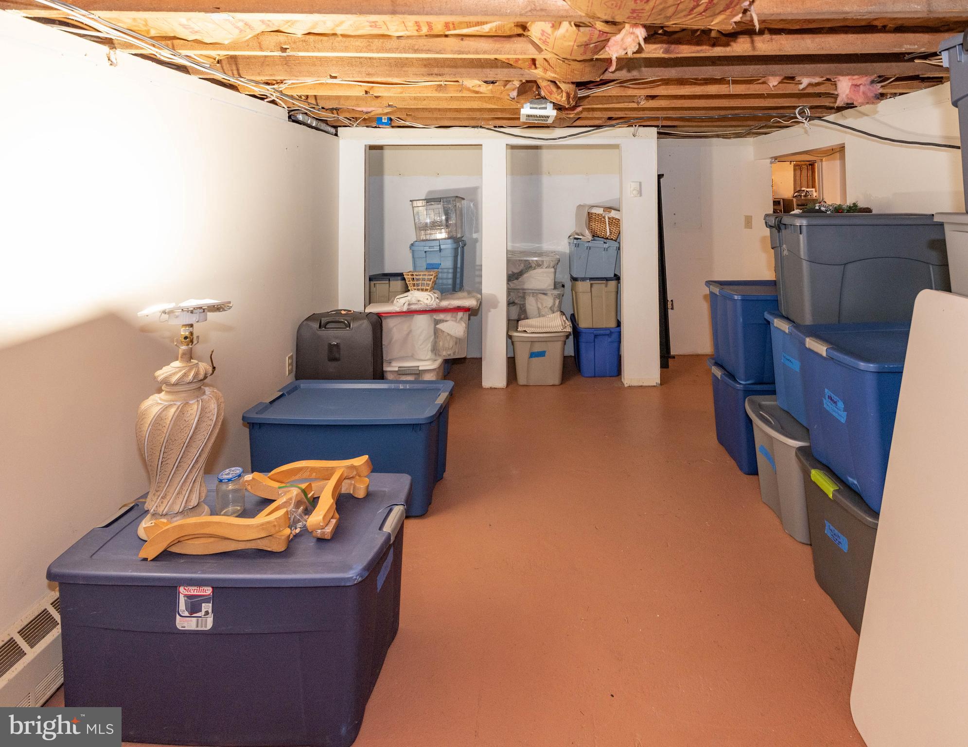 OLIVER BEACH - Residential