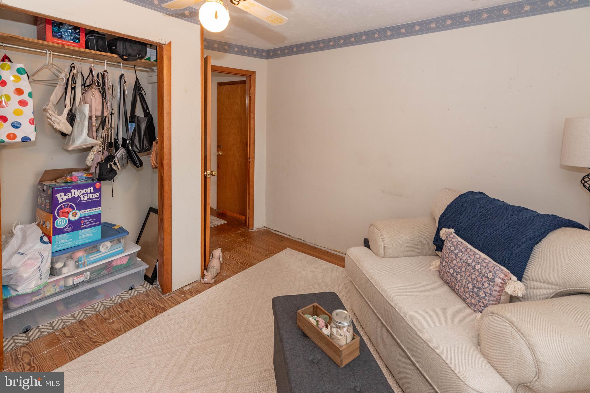 OLIVER BEACH - Residential