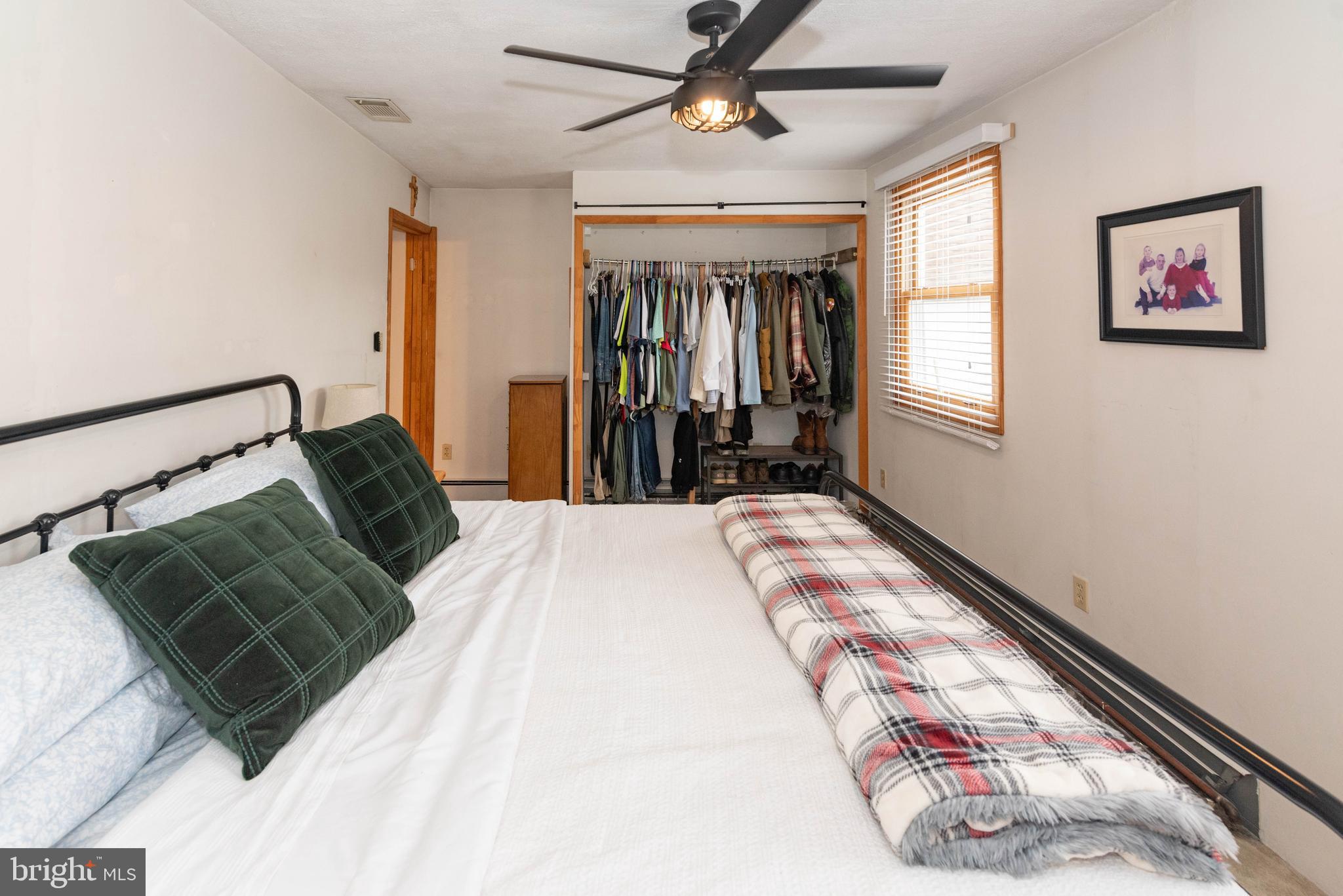 OLIVER BEACH - Residential