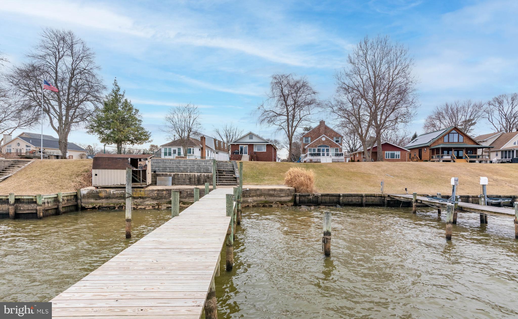 OLIVER BEACH - Residential