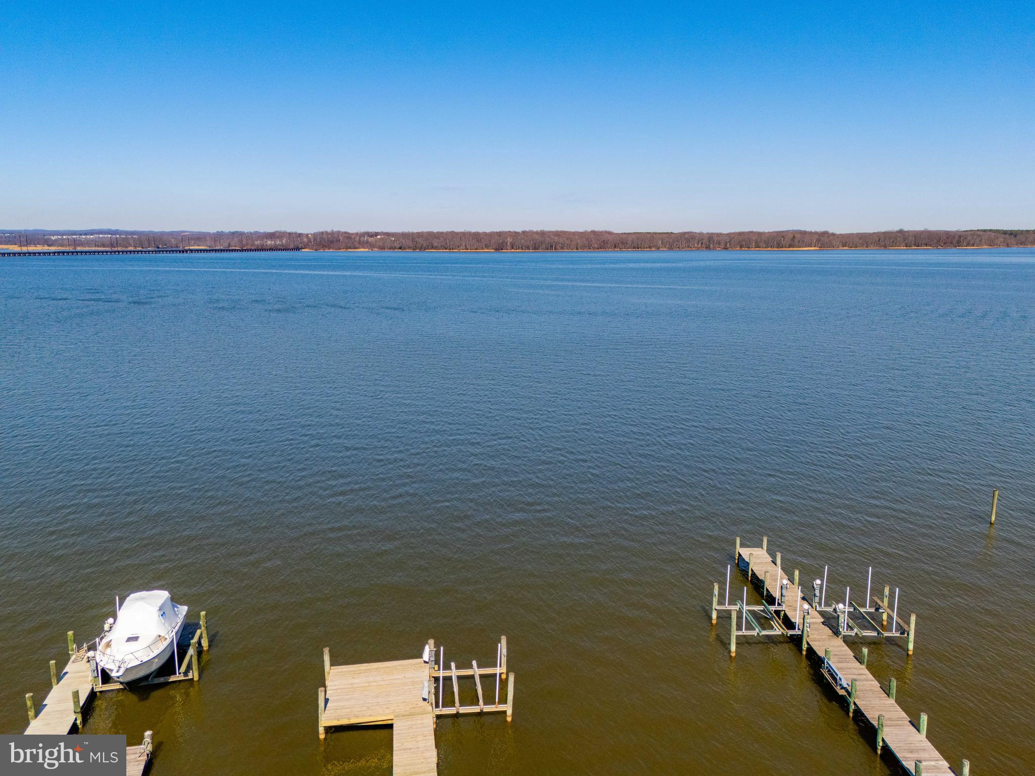 OLIVER BEACH - Residential