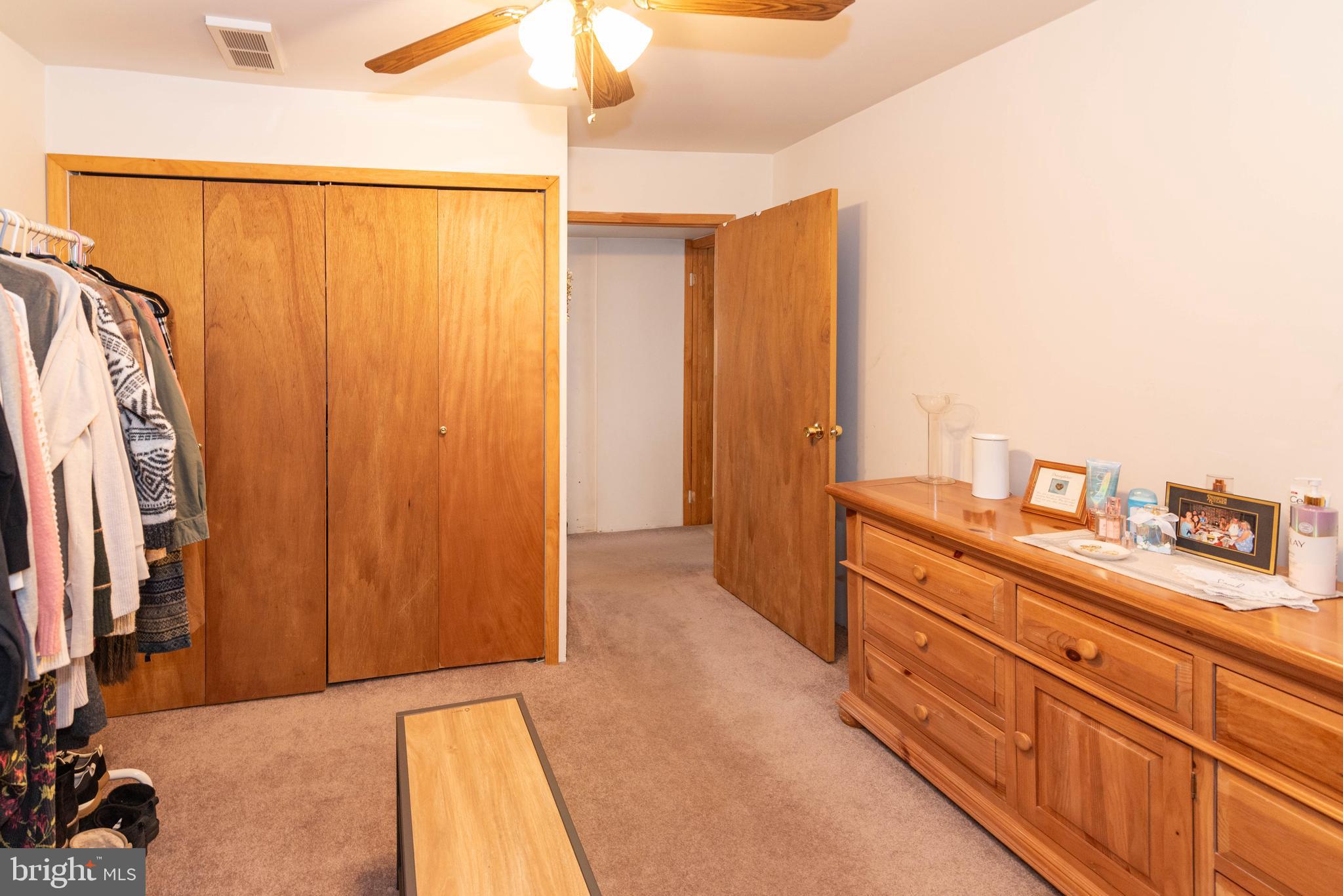 OLIVER BEACH - Residential