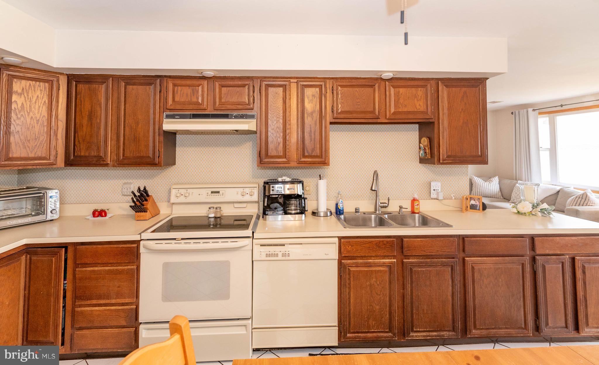 OLIVER BEACH - Residential