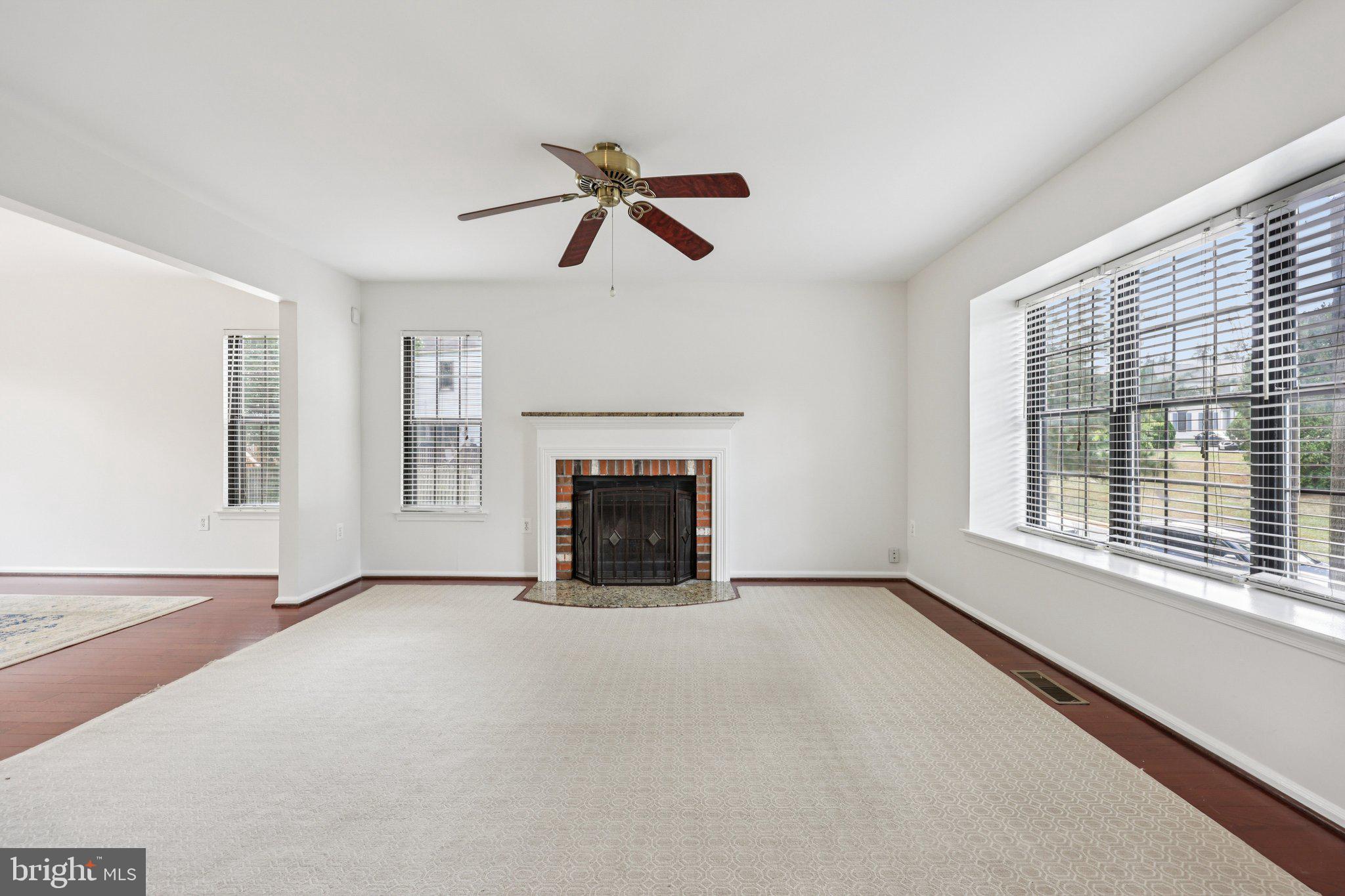 2 BERKELEY COURT