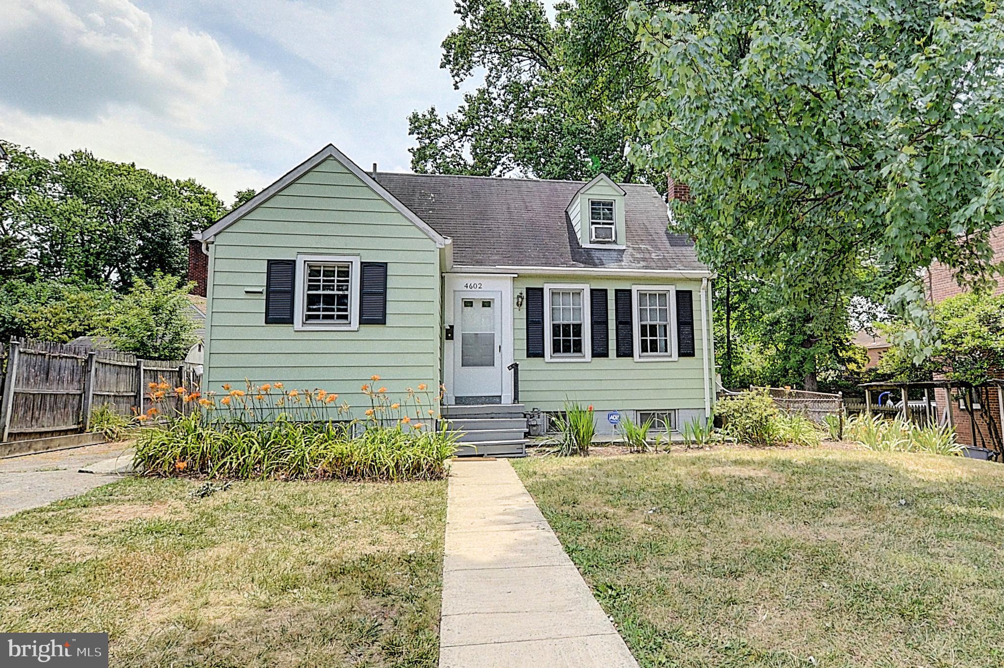 GLENBROOK VILLAGE - Residential Lease